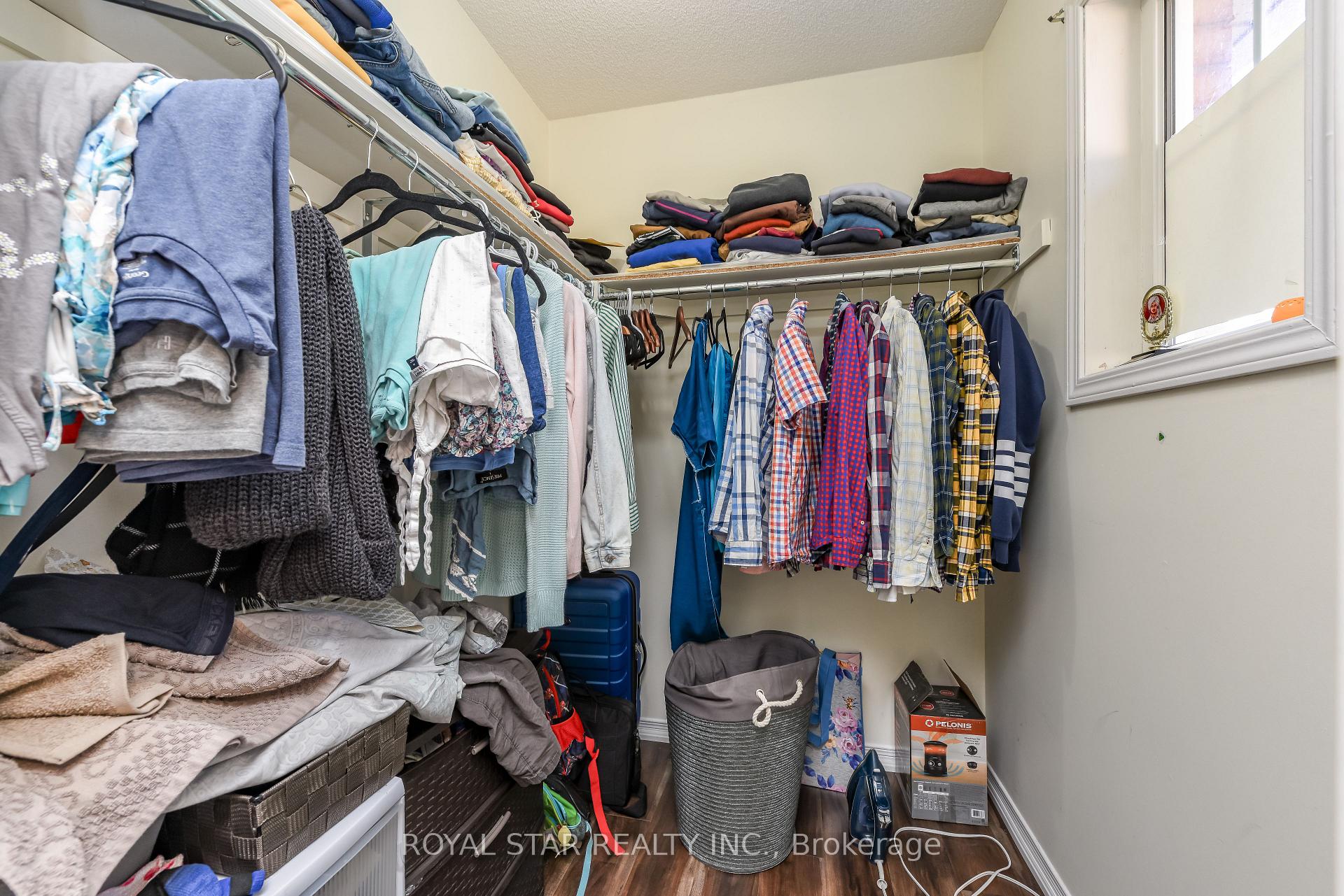 Photo 33 of 33 Coppermill Drive, Brampton, Northwest Sandalwood Parkway — HOMEH
