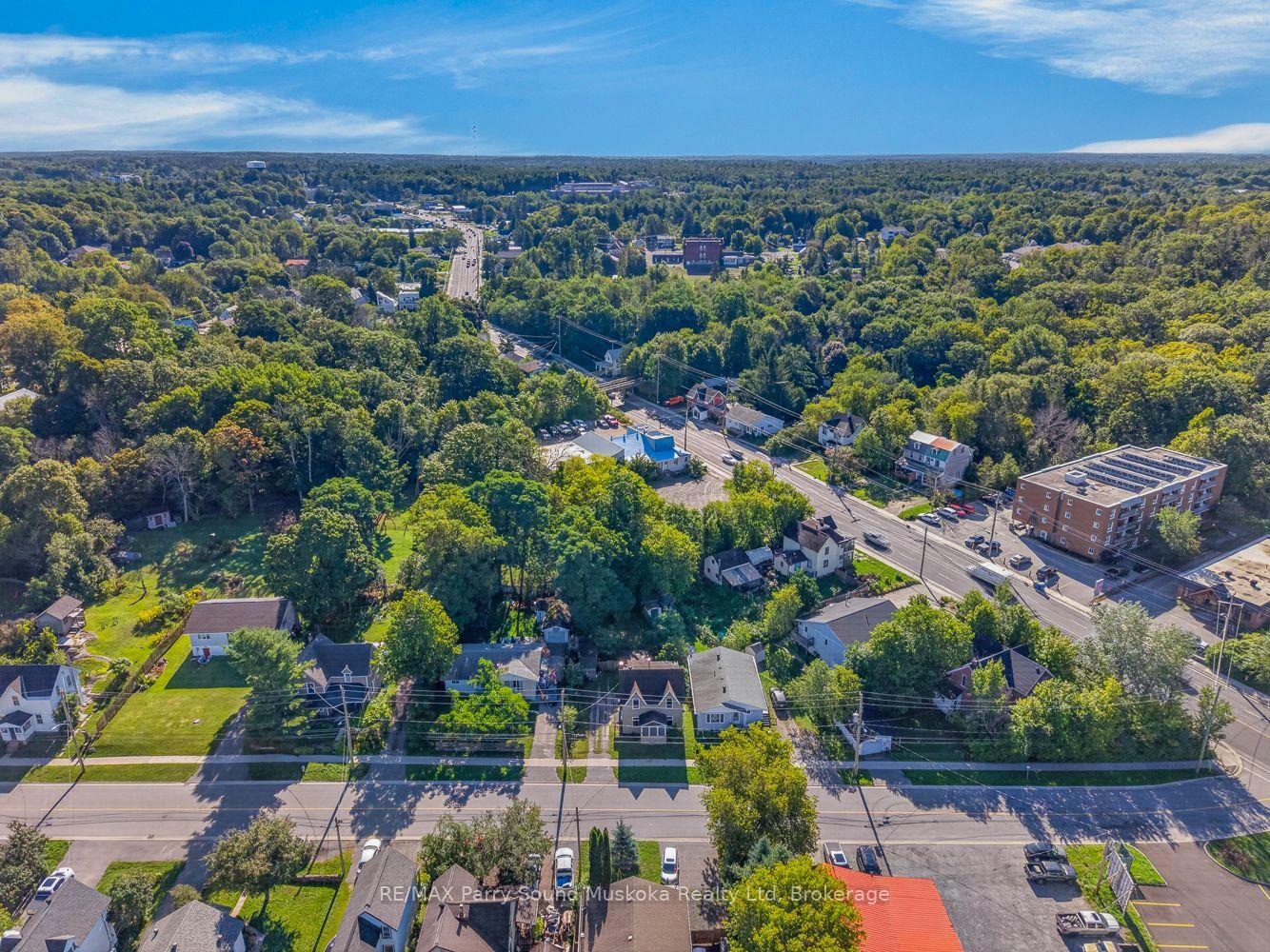 Photo 40 of 5 Wakefield Street, Parry Sound — HOMEH