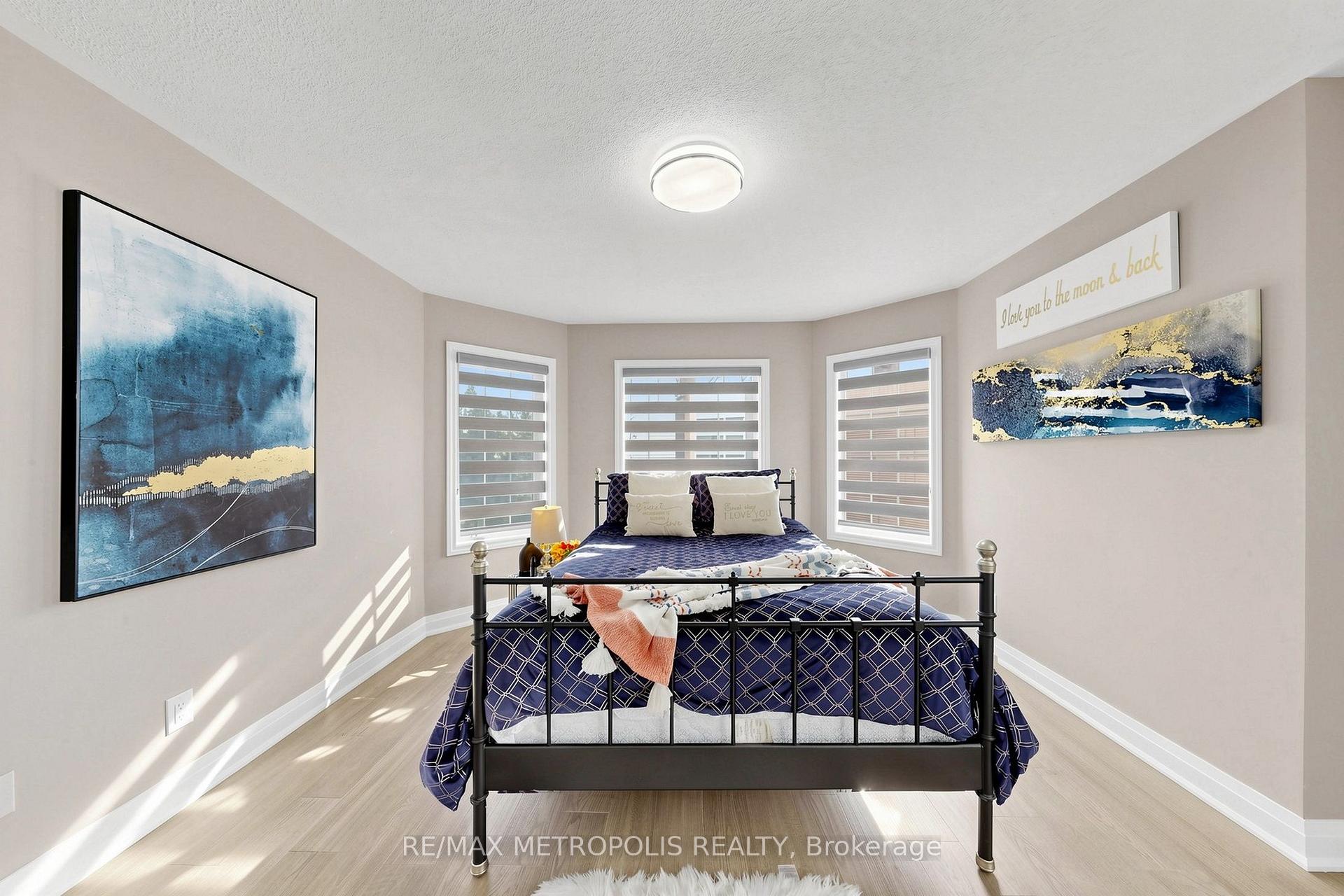 Photo 25 of 115 Sandway Crescent, Vaughan, Maple — HOMEH
