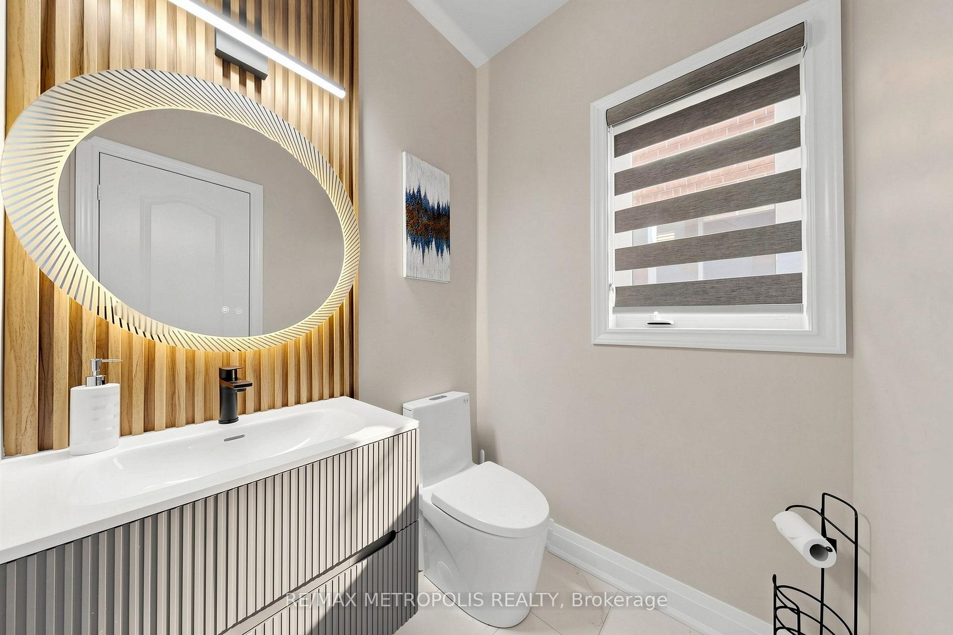 Photo 29 of 115 Sandway Crescent, Vaughan, Maple — HOMEH