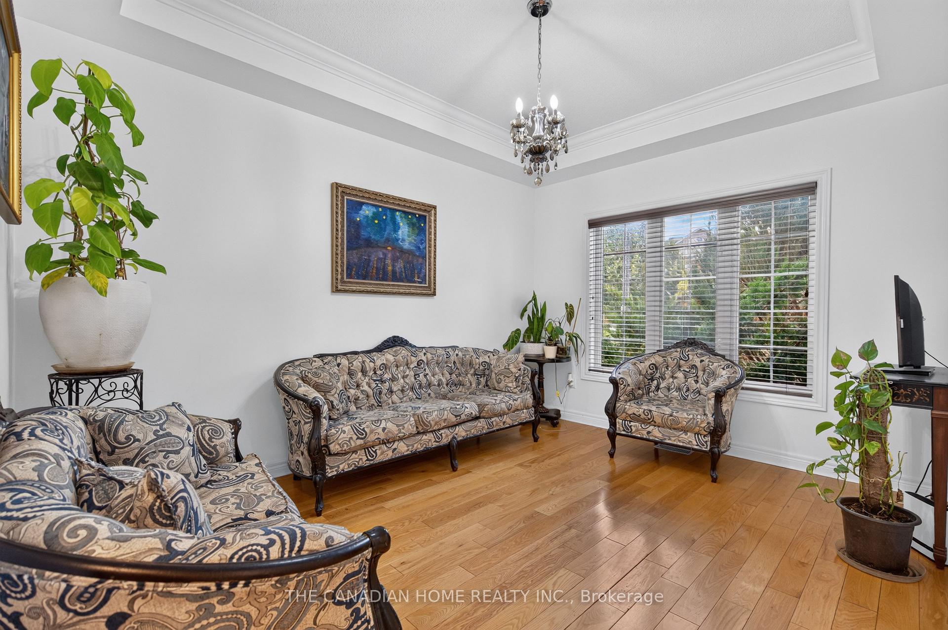 Photo 22 of 63 Humbershed Crescent, Caledon, Bolton West — HOMEH