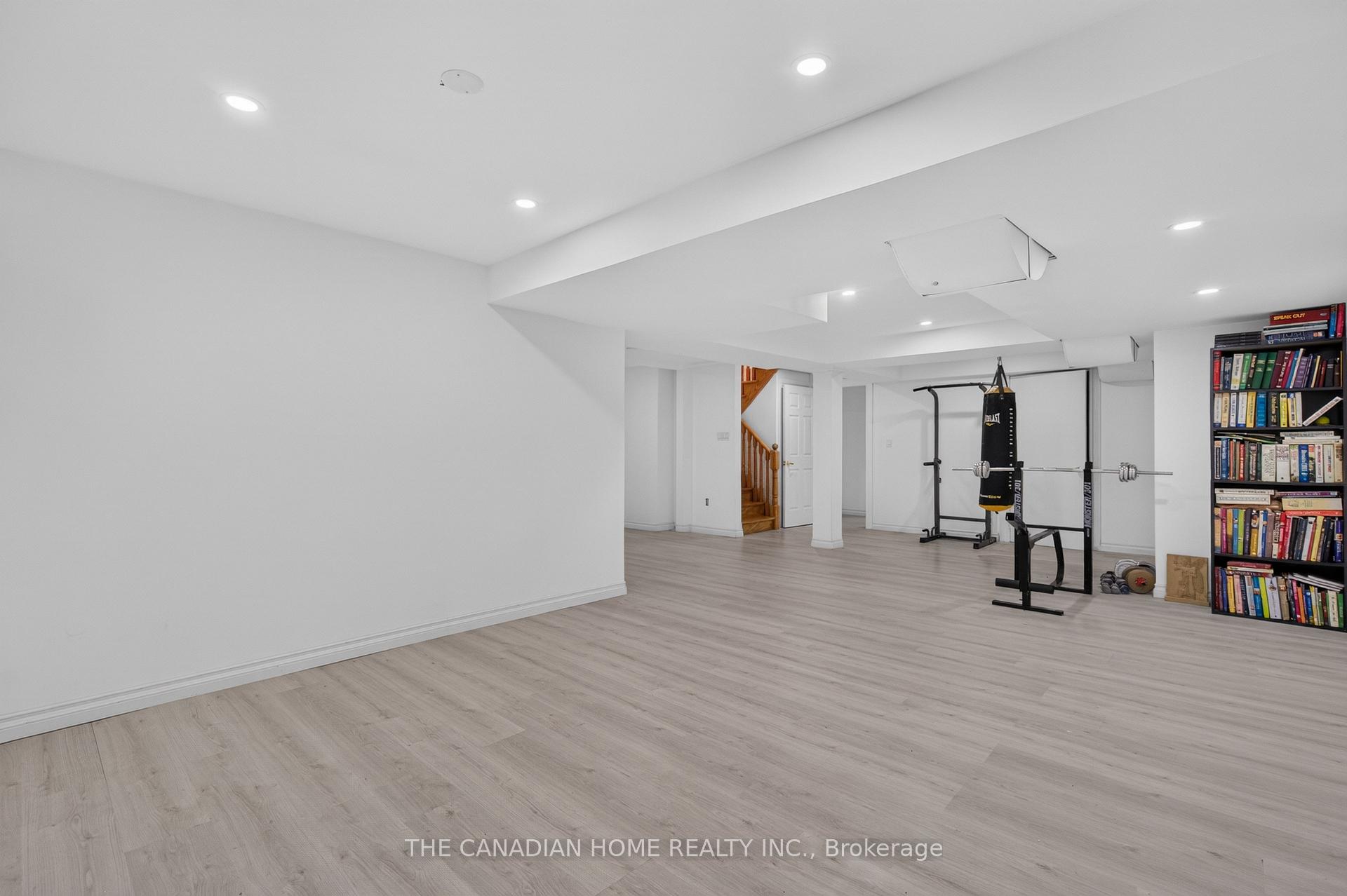 Photo 42 of 63 Humbershed Crescent, Caledon, Bolton West — HOMEH