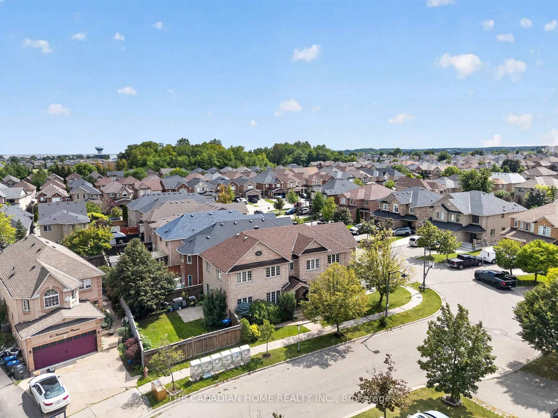 Photo 6 of 63 Humbershed Crescent, Caledon, Bolton West — HOMEH