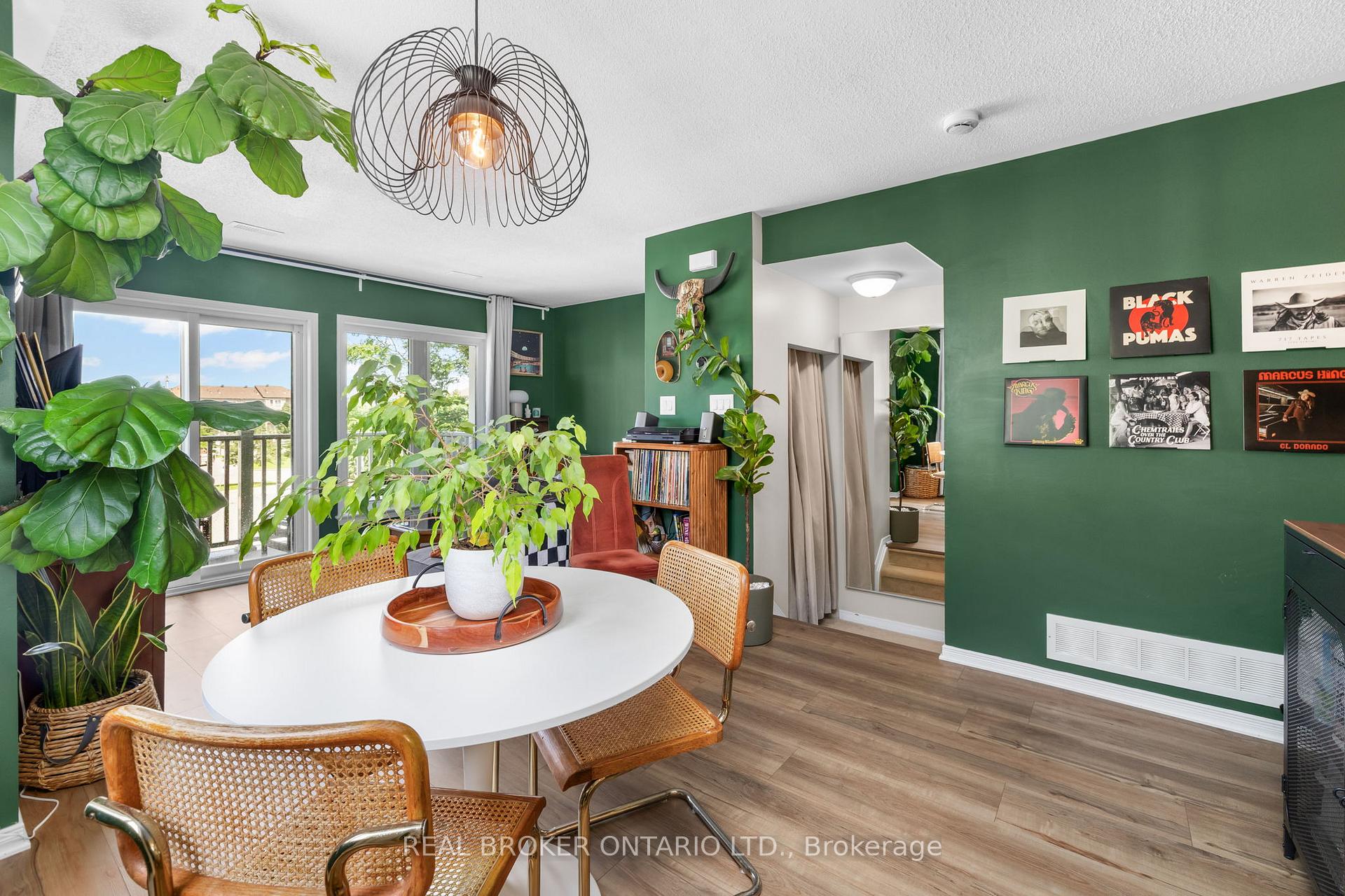 Photo 12 of 3415 Cambrian Road, Ottawa, Barrhaven - Stonebridge — HOMEH