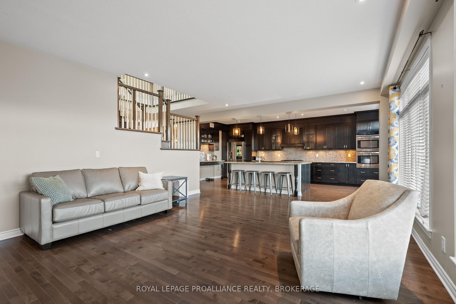 Photo 13 of 675 Fieldstone Drive, Kingston, Kingston East (Incl Barret Crt) — HOMEH