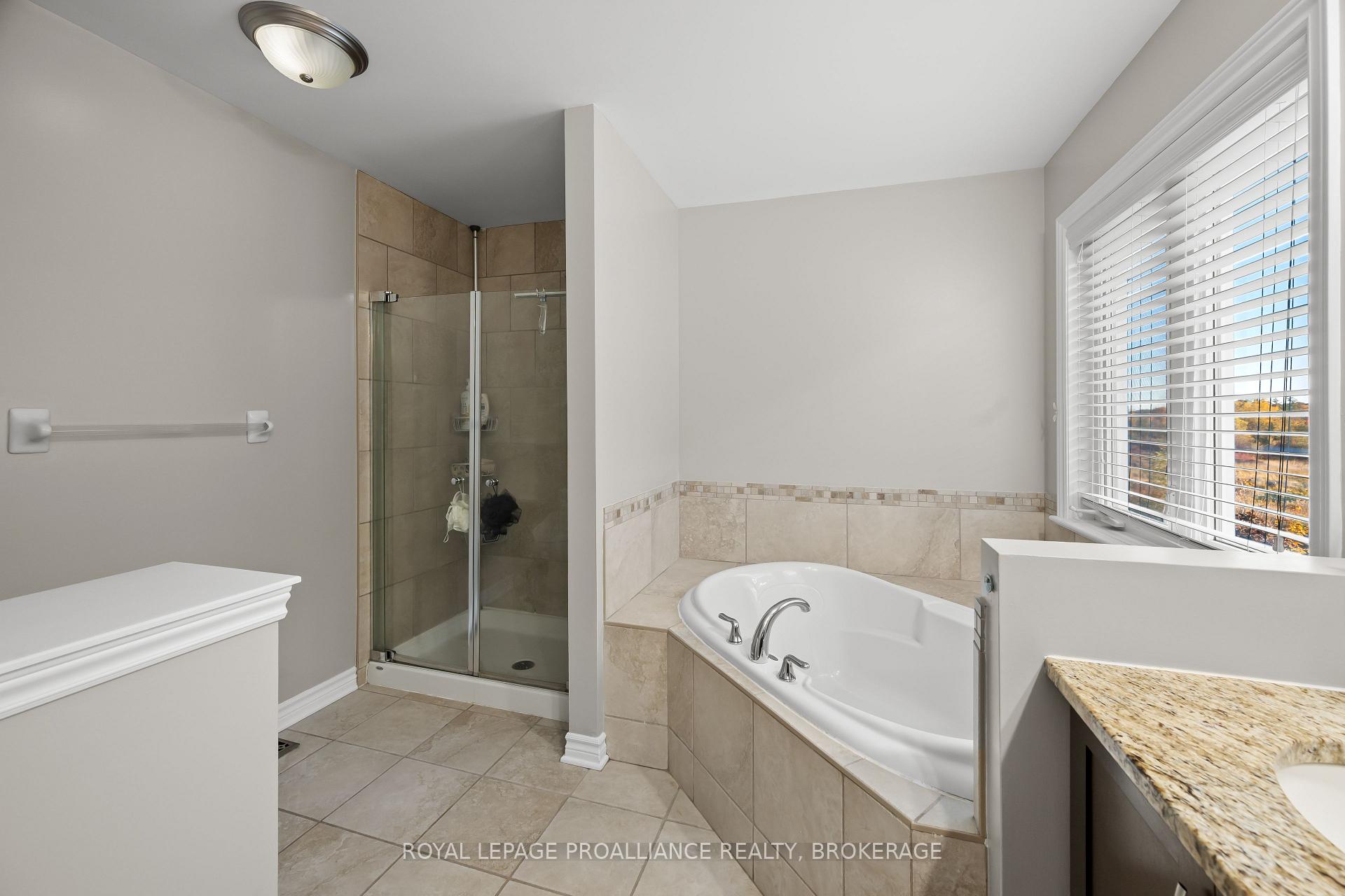 Photo 22 of 675 Fieldstone Drive, Kingston, Kingston East (Incl Barret Crt) — HOMEH