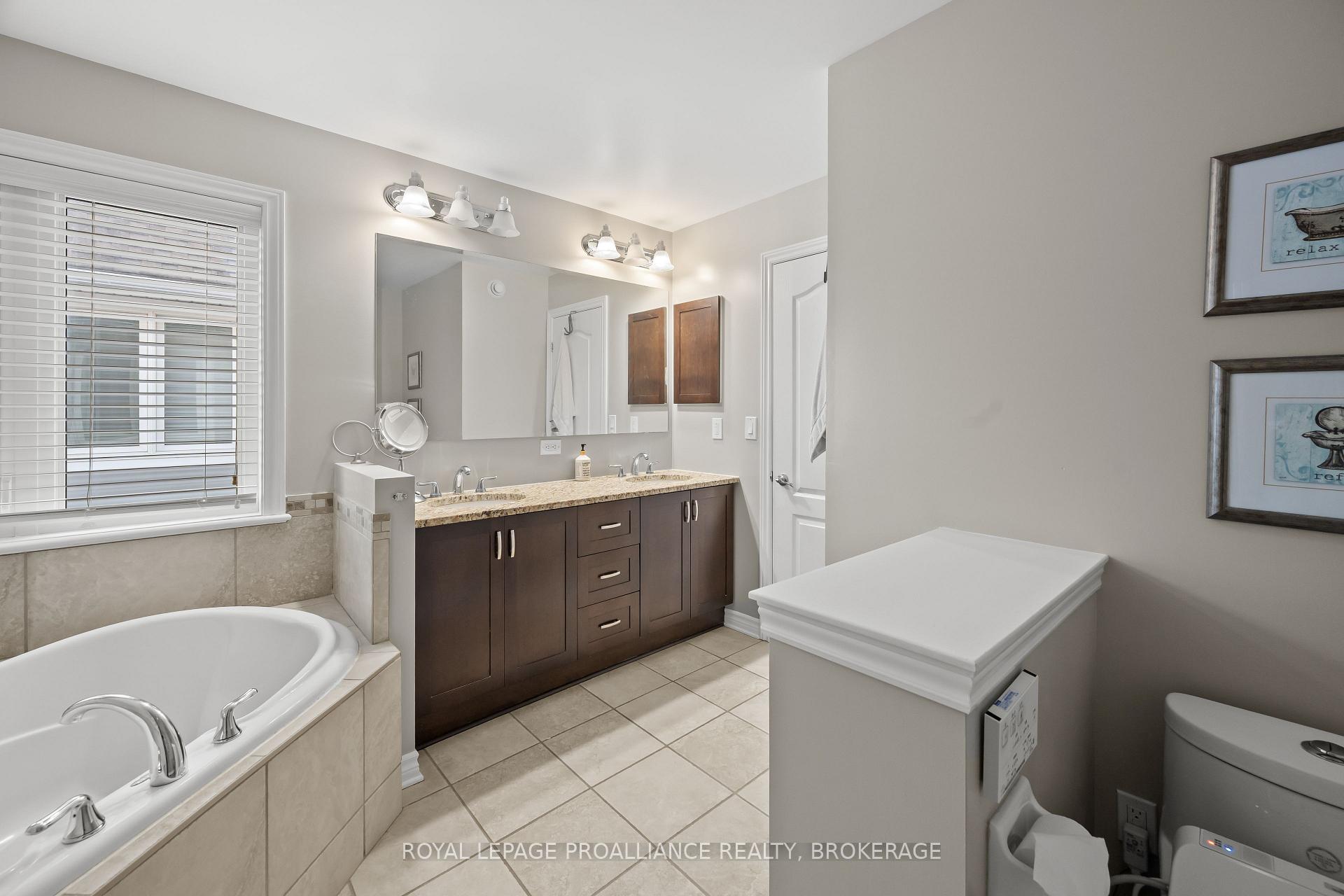 Photo 23 of 675 Fieldstone Drive, Kingston, Kingston East (Incl Barret Crt) — HOMEH