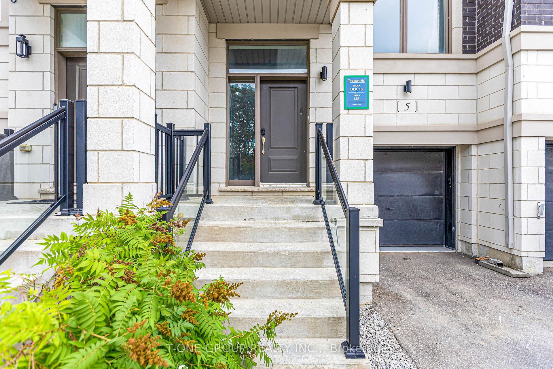 Photo 3 of 5 Armillo Place, Markham, Wismer — HOMEH