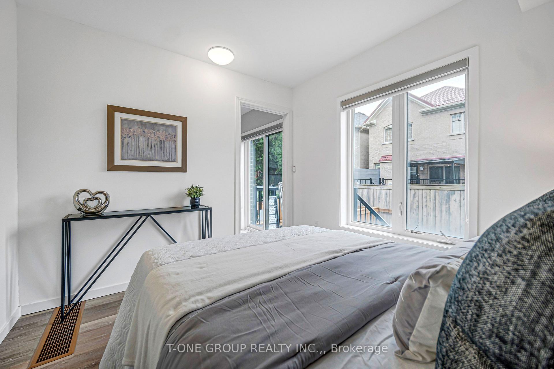 Photo 8 of 5 Armillo Place, Markham, Wismer — HOMEH