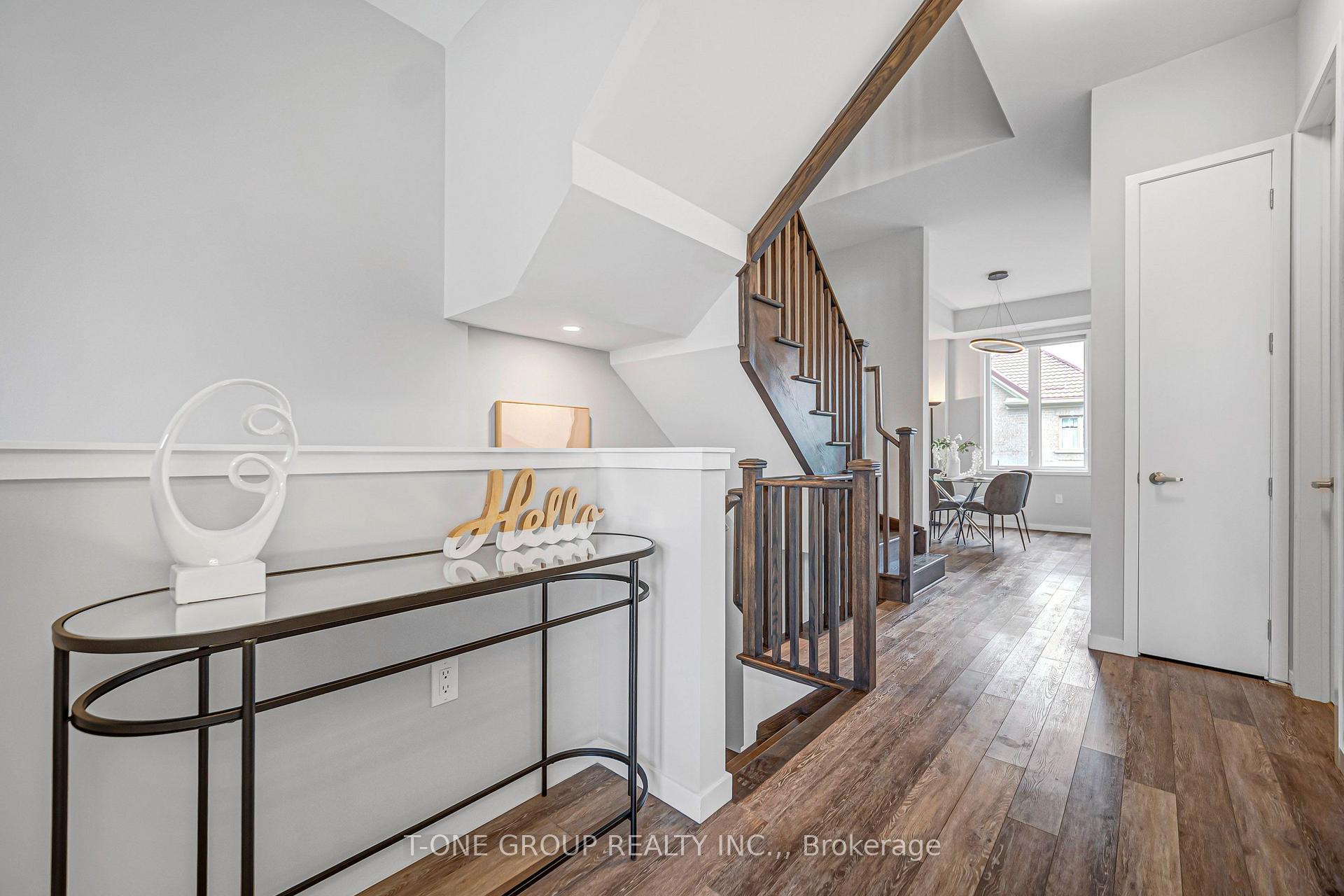 Photo 10 of 5 Armillo Place, Markham, Wismer — HOMEH