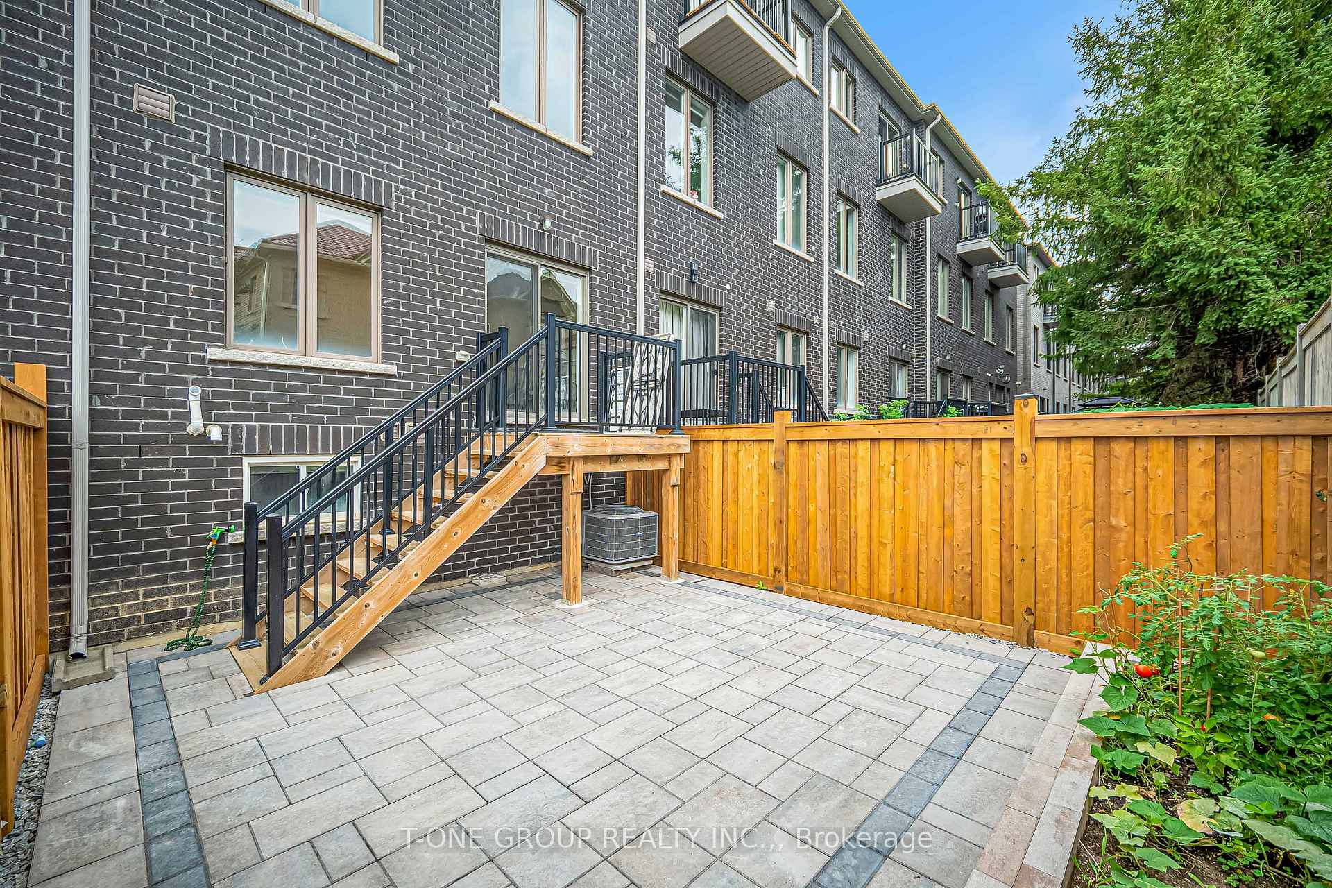 Photo 40 of 5 Armillo Place, Markham, Wismer — HOMEH