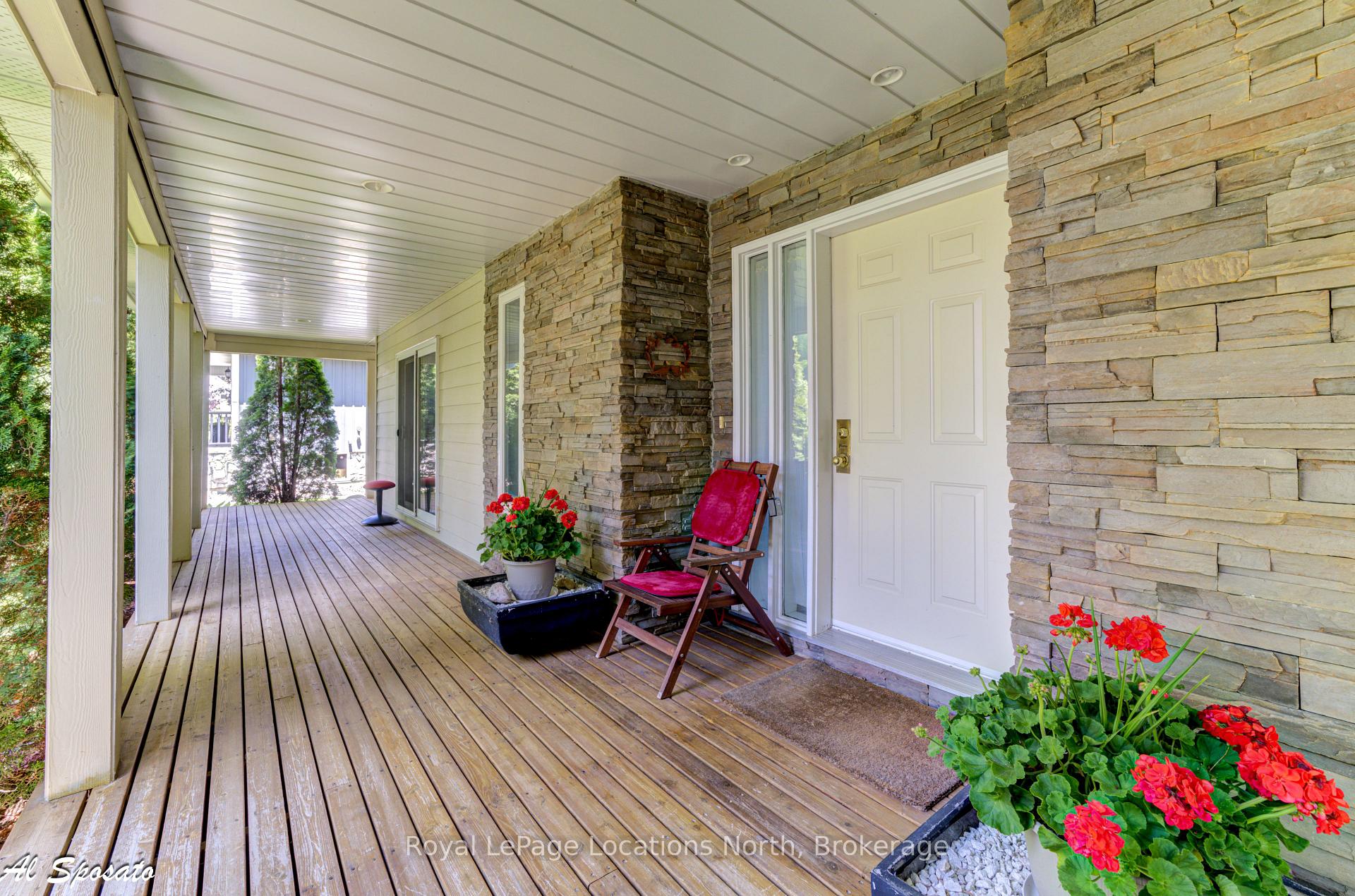 Photo 5 of 130 Louisa Street E, Blue Mountains — HOMEH
