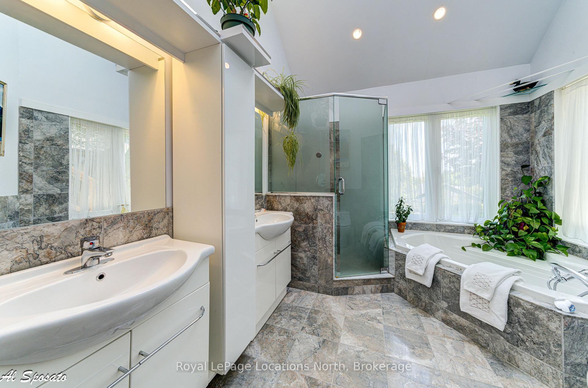 Photo 15 of 130 Louisa Street E, Blue Mountains — HOMEH