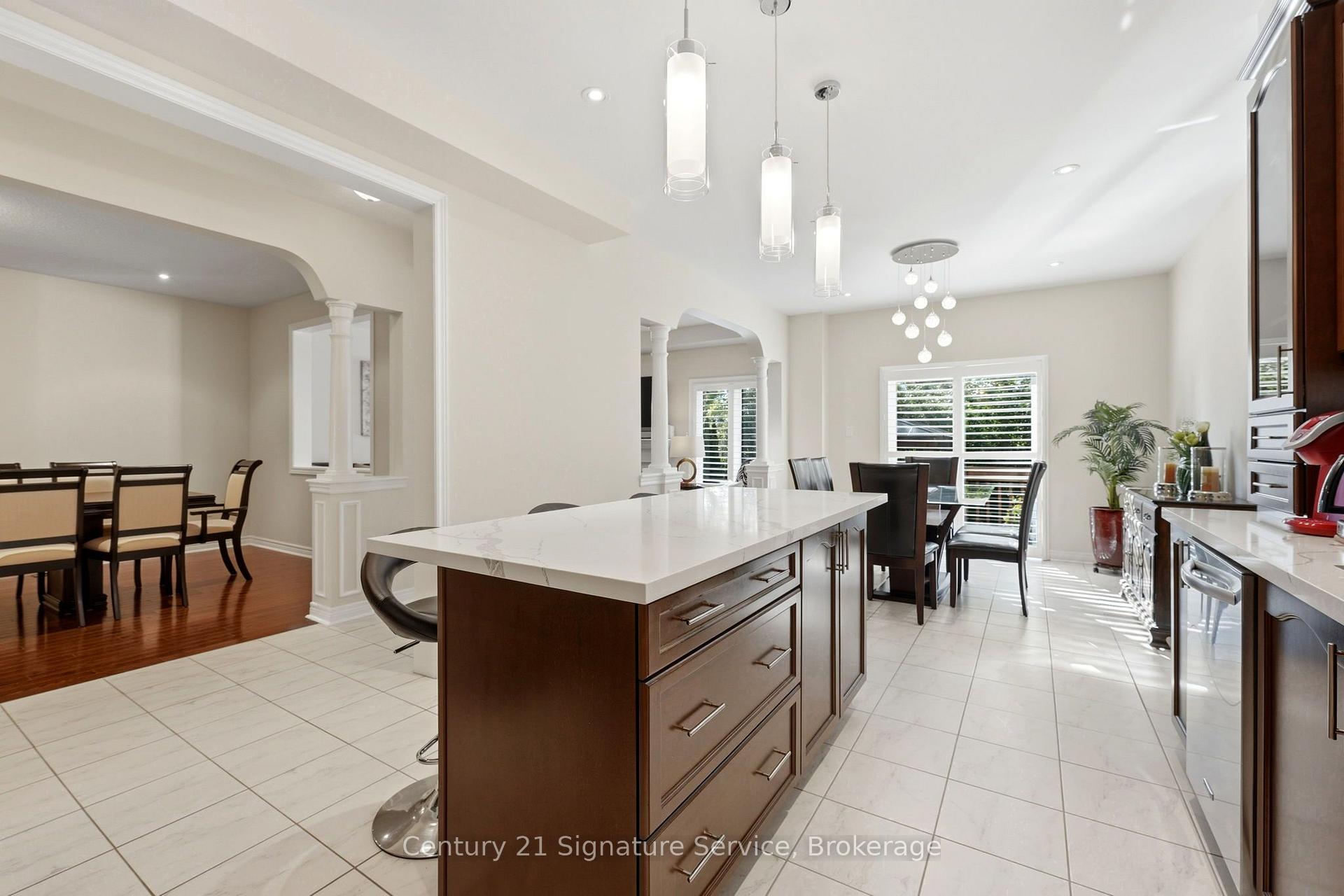 Photo 14 of 322 Comiskey Crescent, Mississauga, Meadowvale Village — HOMEH