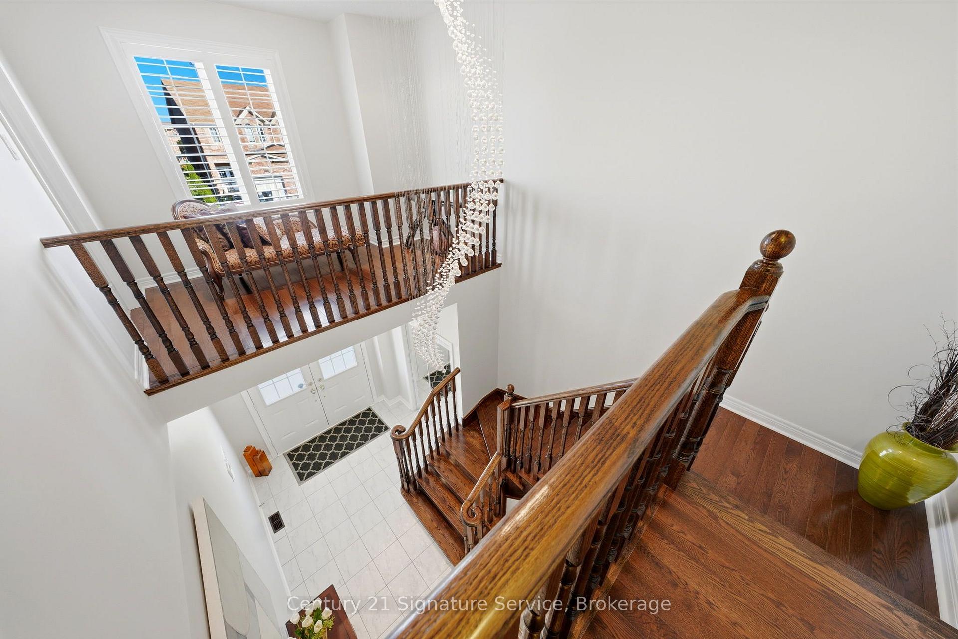 Photo 21 of 322 Comiskey Crescent, Mississauga, Meadowvale Village — HOMEH