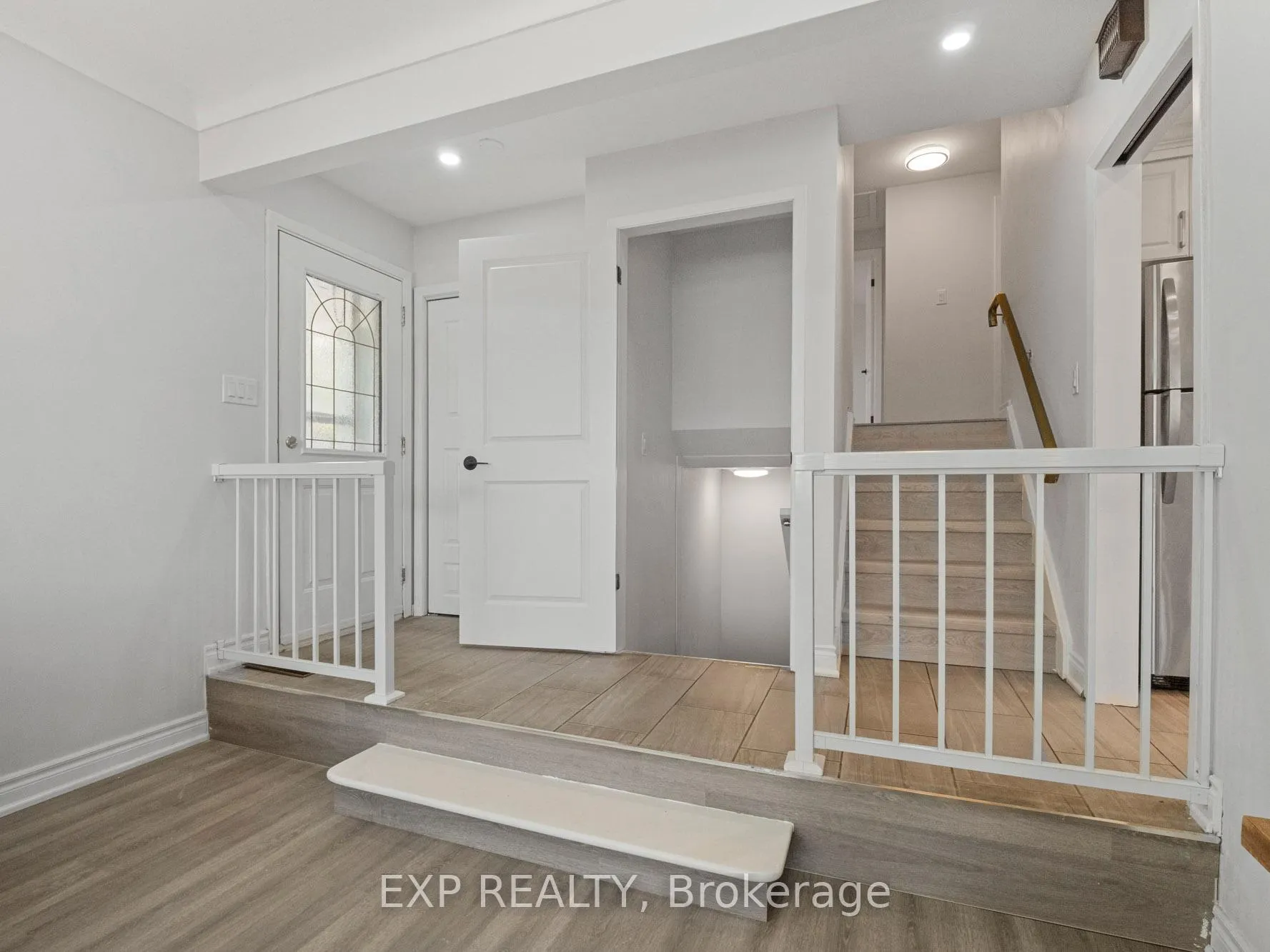 Photo 14 of 2 Rockdale Avenue, St. Catharines, Burleigh Hill — HOMEH