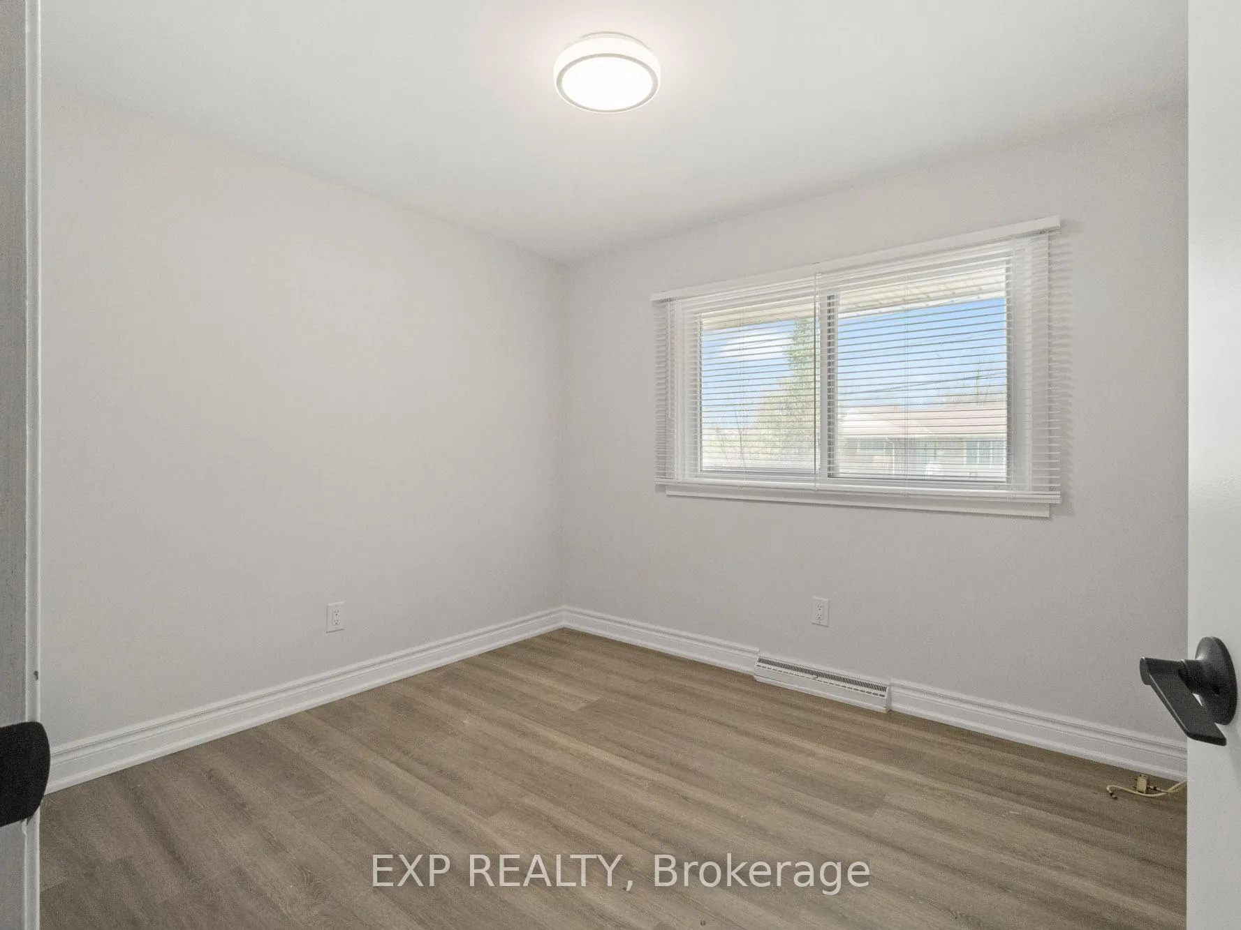 Photo 19 of 2 Rockdale Avenue, St. Catharines, Burleigh Hill — HOMEH
