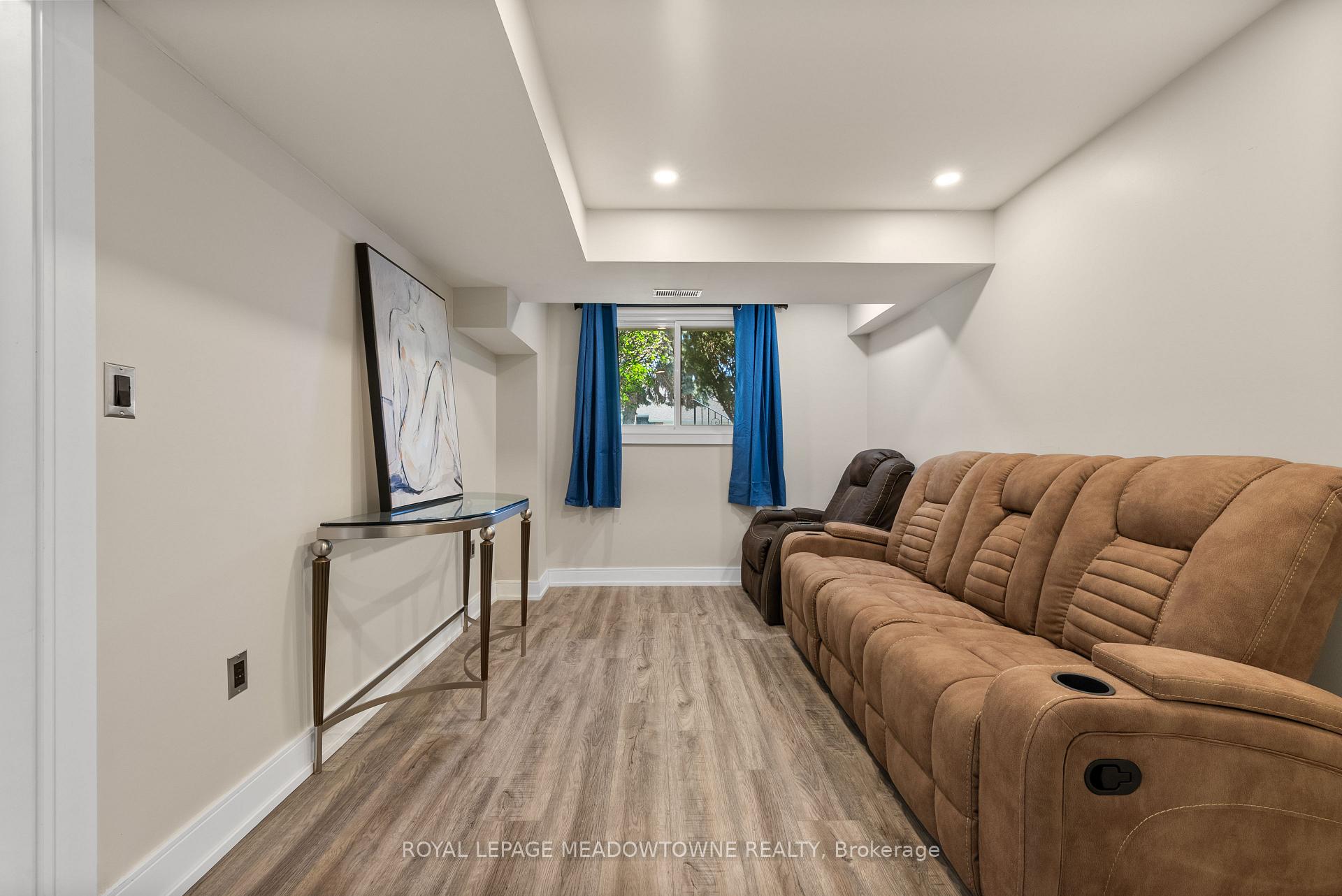 Photo 33 of 1268 Forest Hill, Oakville, Falgarwood — HOMEH