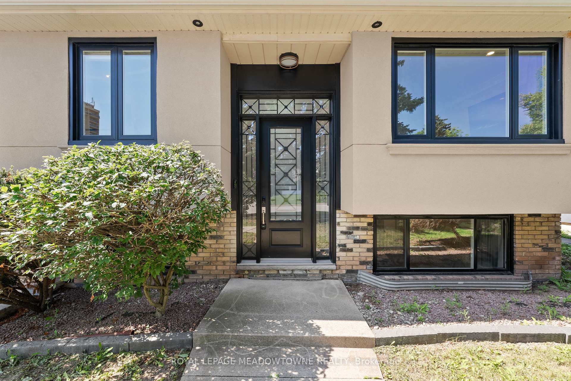 Photo 43 of 1268 Forest Hill, Oakville, Falgarwood — HOMEH