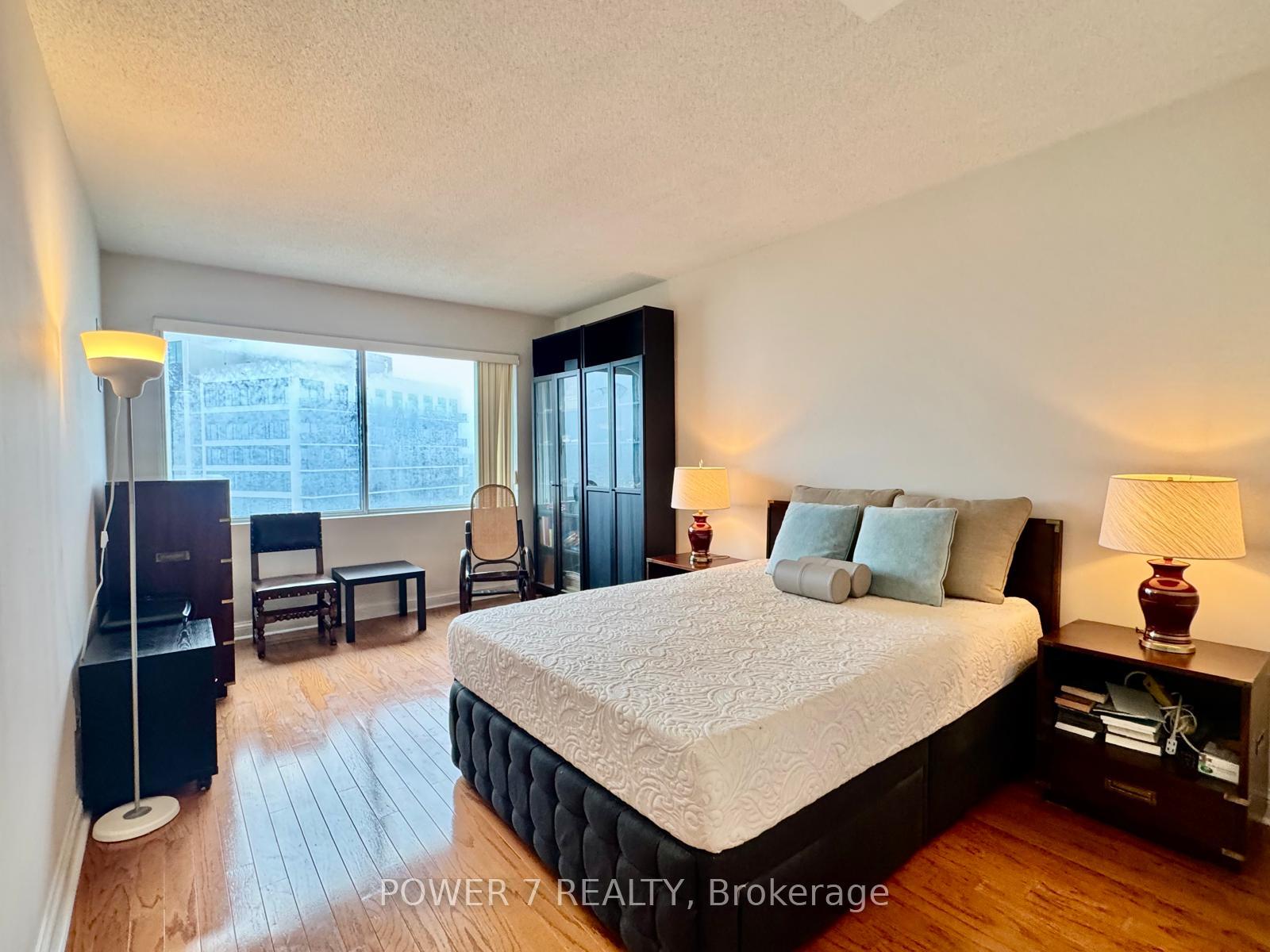 Photo 16 of Unit PH304, 101 Subway Crescent, Etobicoke, Islington-City Centre West — HOMEH