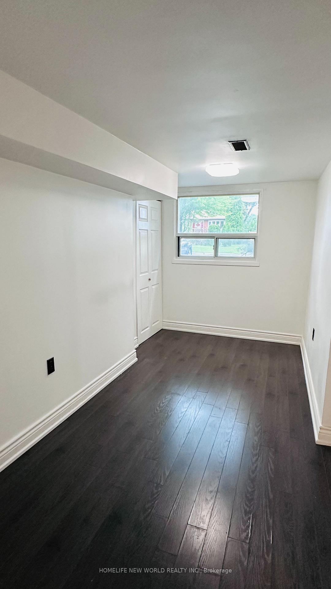 Photo 7 of 79 Normark Drive, Markham, Royal Orchard — HOMEH