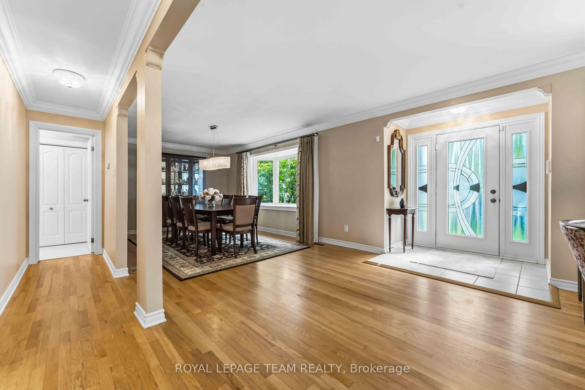 Photo 5 of 115 Mountbatten Avenue, Ottawa, Applewood Acres — HOMEH