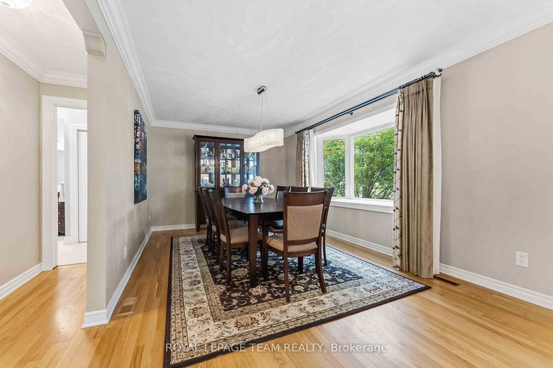 Photo 7 of 115 Mountbatten Avenue, Ottawa, Applewood Acres — HOMEH