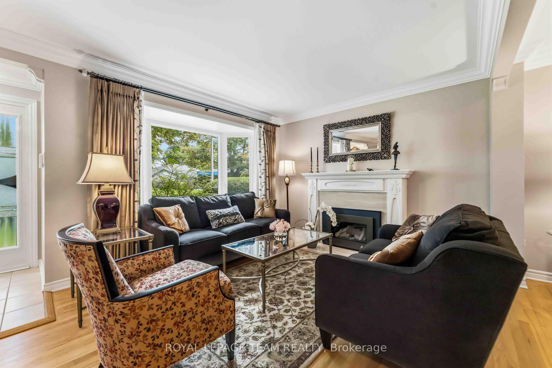 Photo 14 of 115 Mountbatten Avenue, Ottawa, Applewood Acres — HOMEH