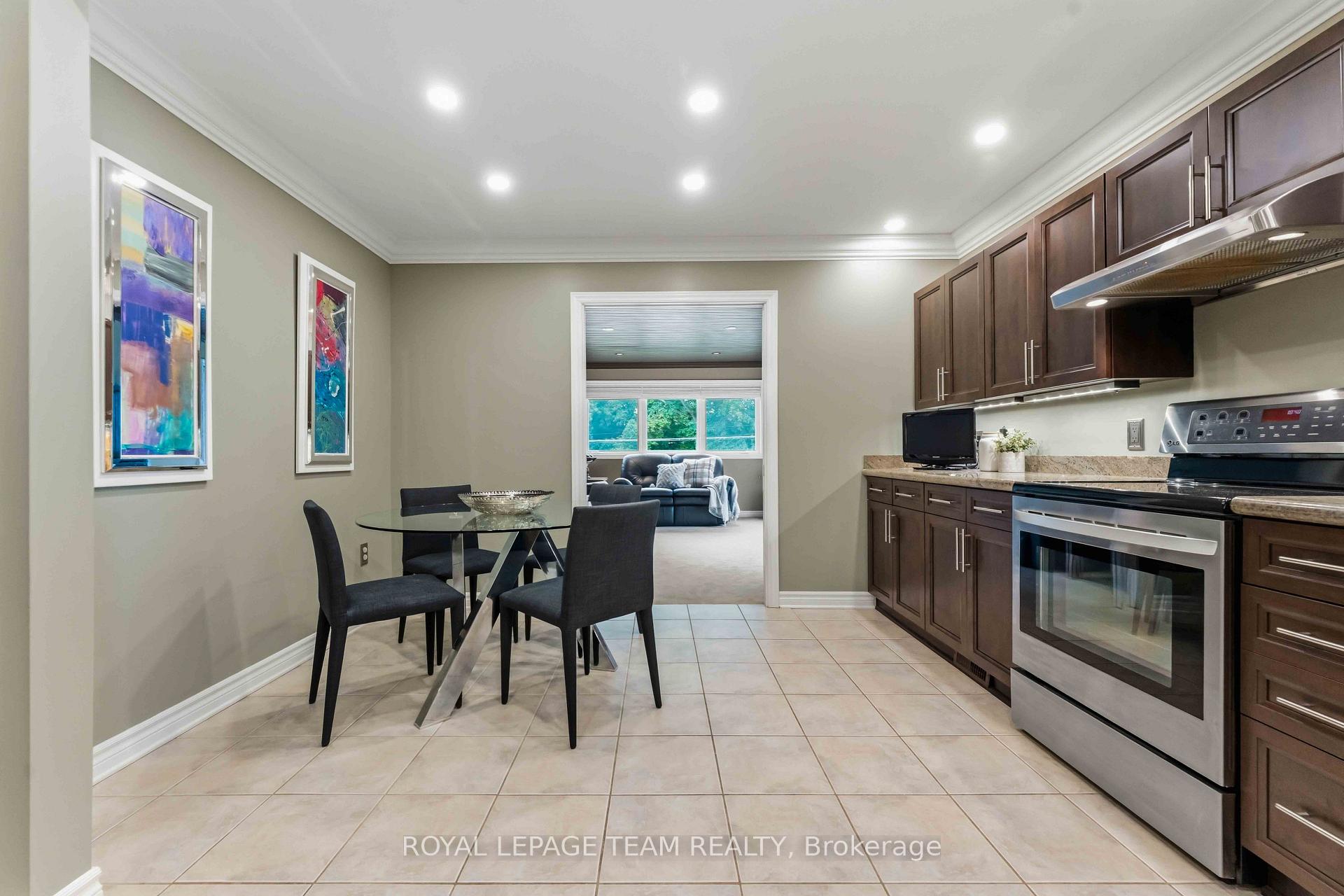 Photo 26 of 115 Mountbatten Avenue, Ottawa, Applewood Acres — HOMEH
