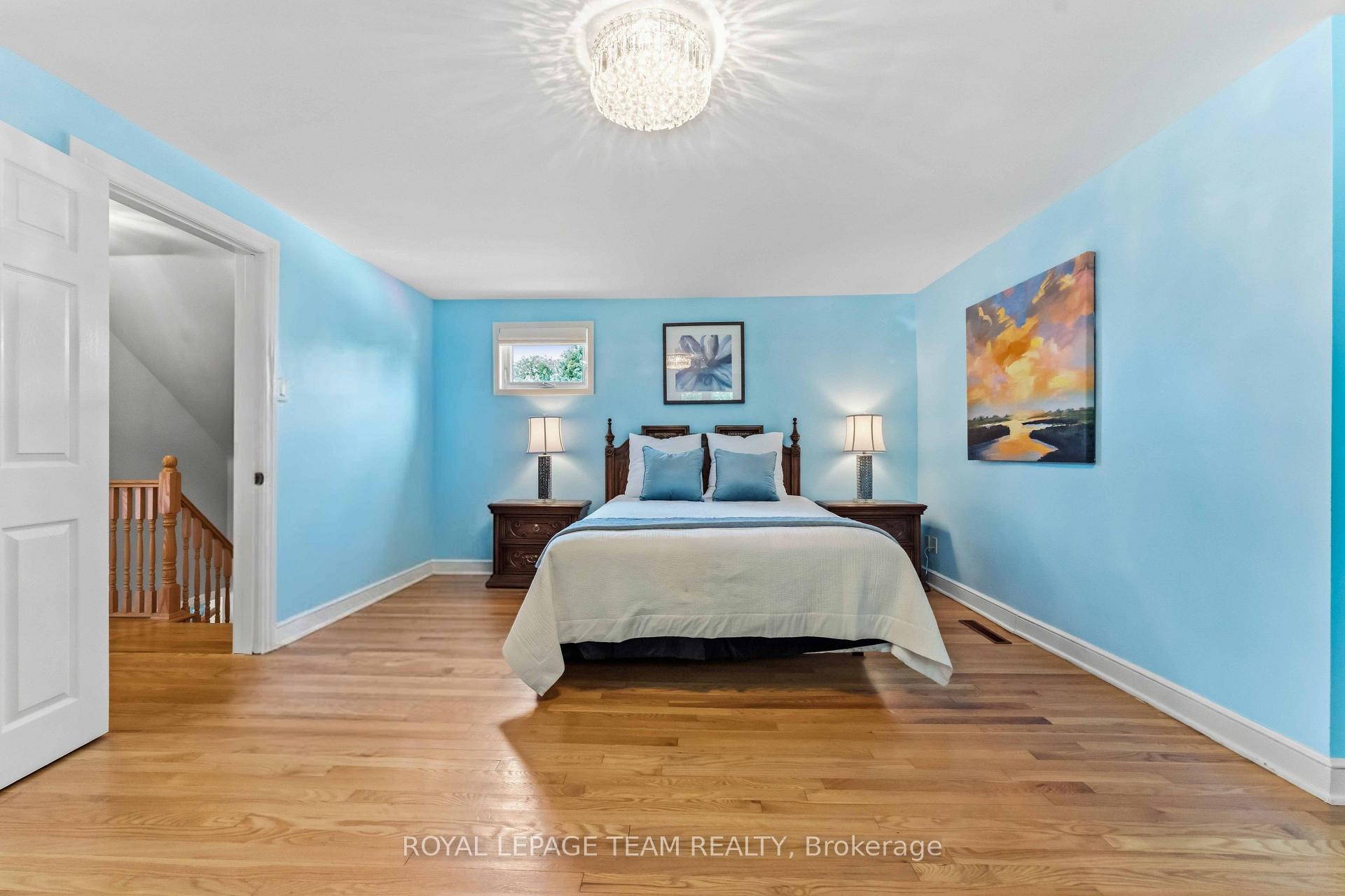 Photo 35 of 115 Mountbatten Avenue, Ottawa, Applewood Acres — HOMEH