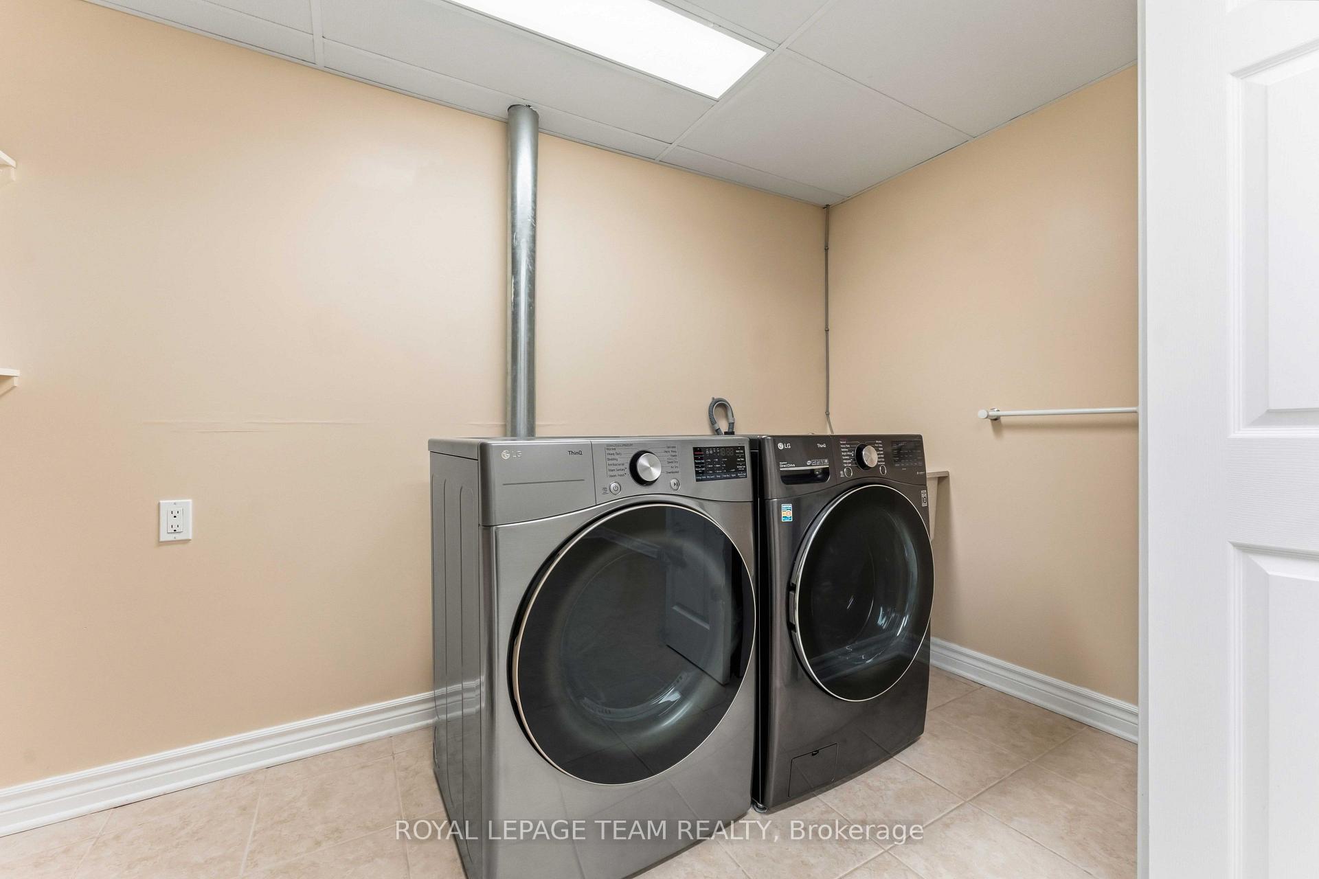 Photo 51 of 115 Mountbatten Avenue, Ottawa, Applewood Acres — HOMEH