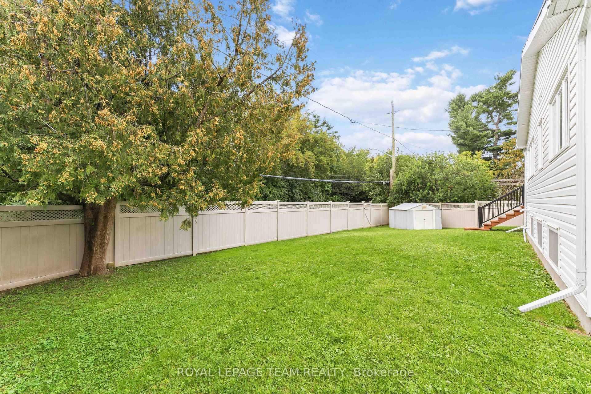 Photo 61 of 115 Mountbatten Avenue, Ottawa, Applewood Acres — HOMEH