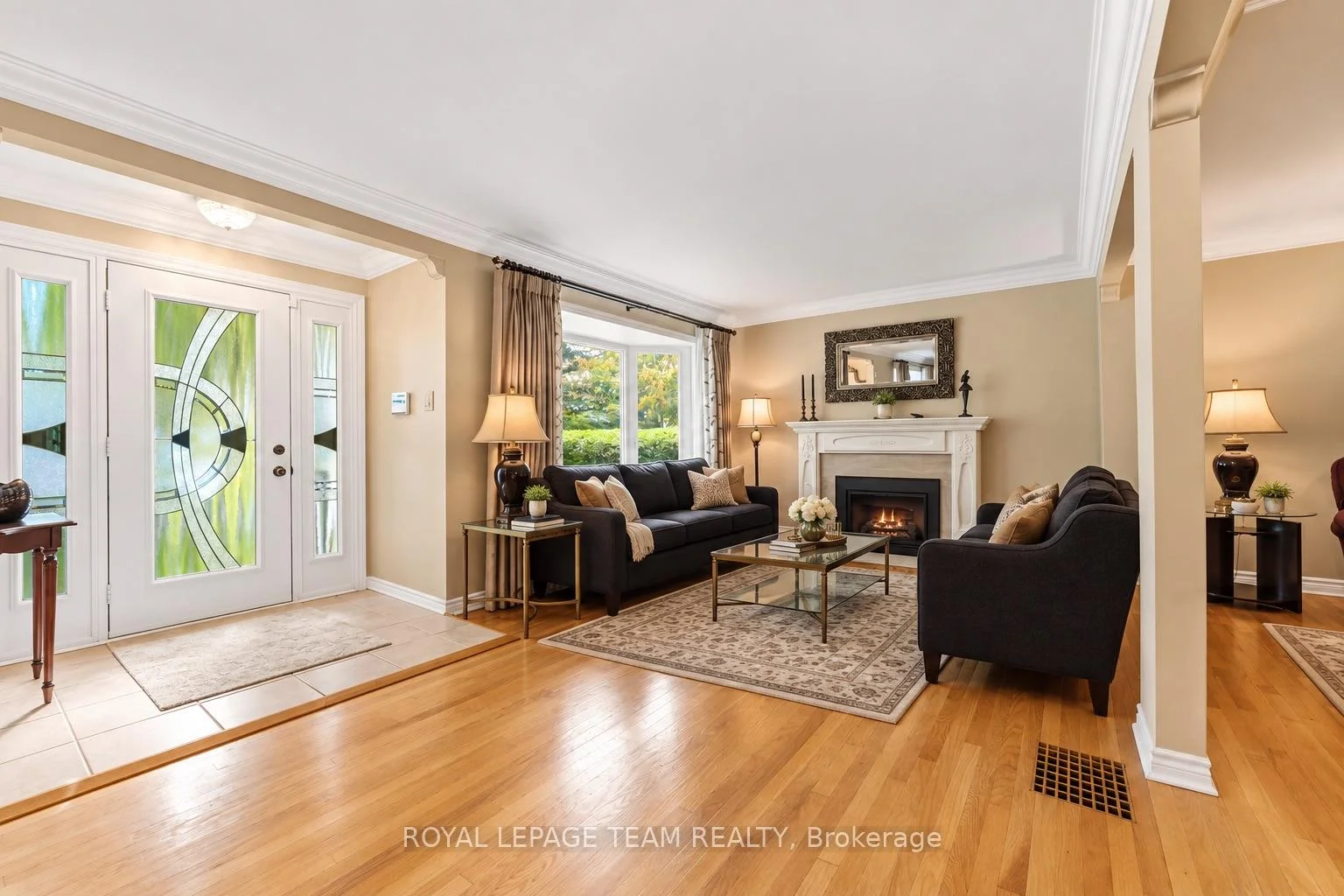 Photo 9 of 115 Mountbatten Avenue, Ottawa, Applewood Acres — HOMEH
