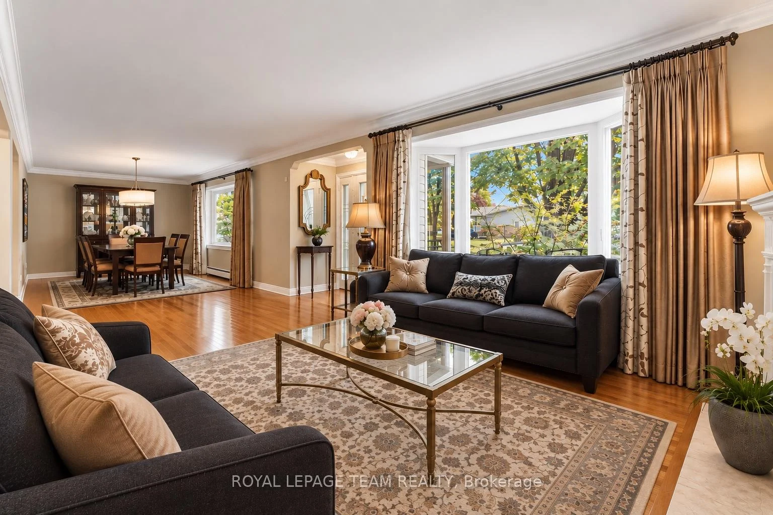 Photo 11 of 115 Mountbatten Avenue, Ottawa, Applewood Acres — HOMEH