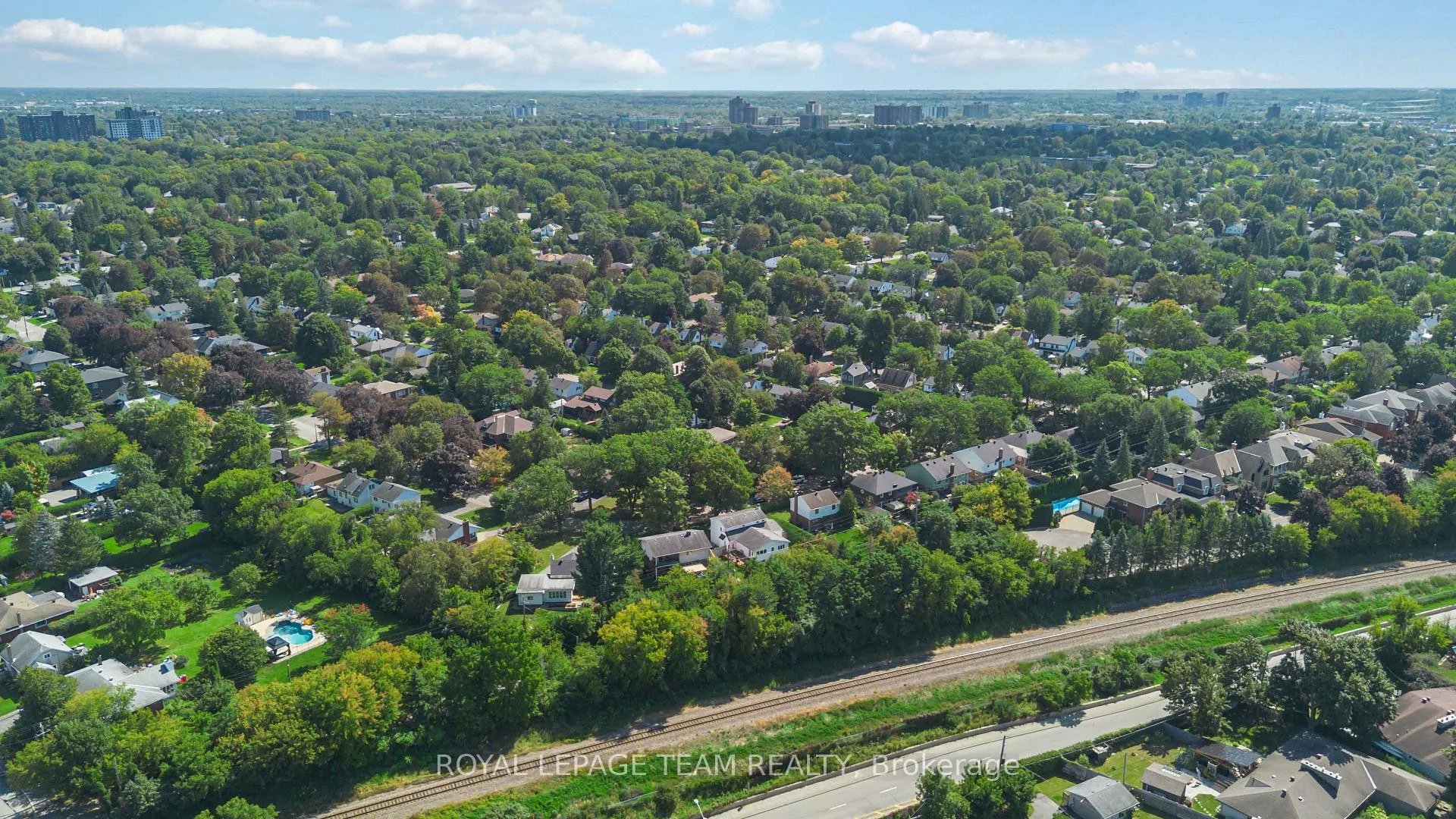 Photo 64 of 115 Mountbatten Avenue, Ottawa, Applewood Acres — HOMEH