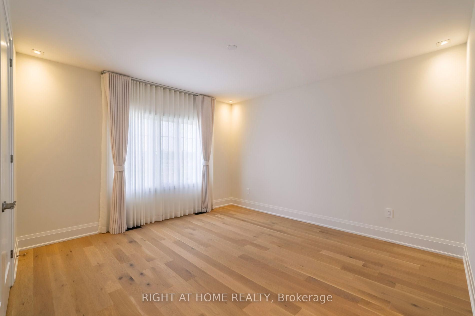 Photo 40 of 26 Misted Breeze Street, Brampton, Bram West — HOMEH