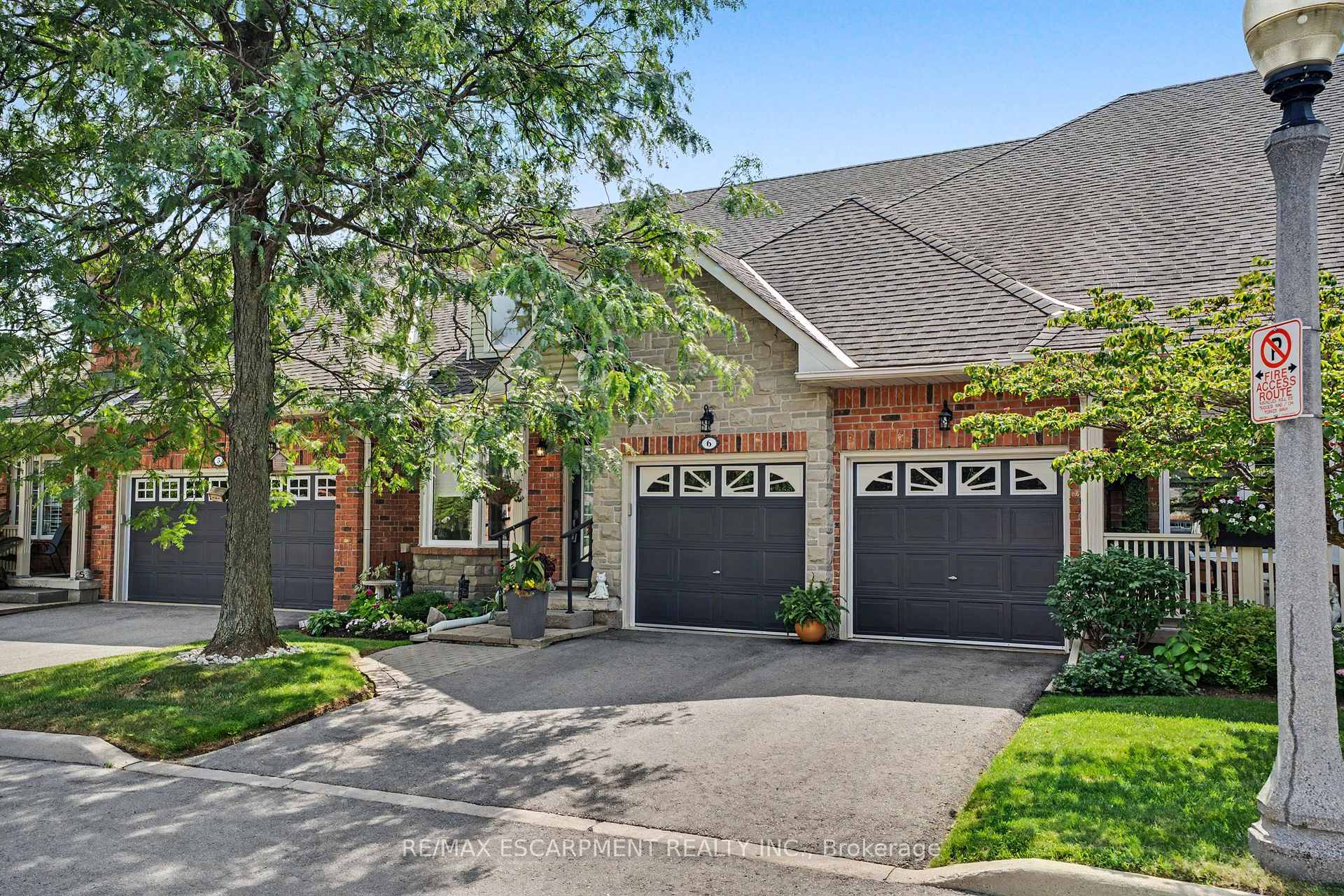 Photo 2 of Unit 6, 1275 Stephenson Drive, Burlington, Brant — HOMEH