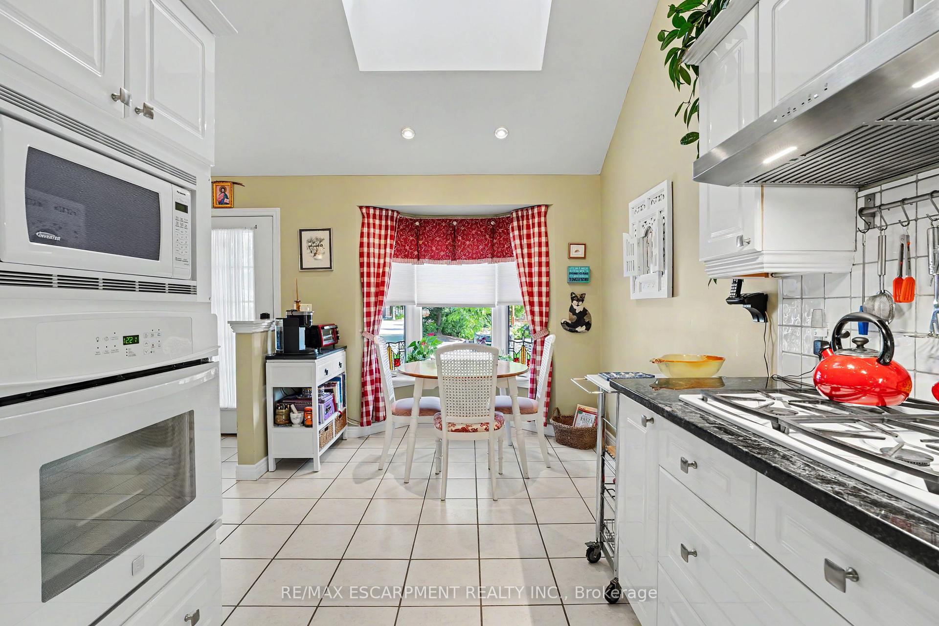 Photo 7 of Unit 6, 1275 Stephenson Drive, Burlington, Brant — HOMEH