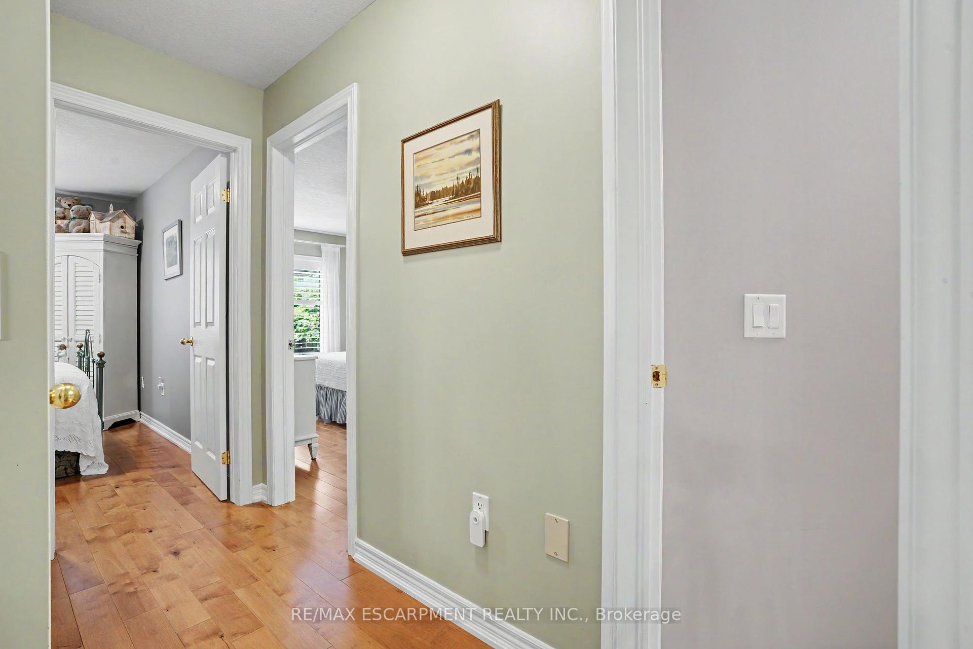 Photo 13 of Unit 6, 1275 Stephenson Drive, Burlington, Brant — HOMEH