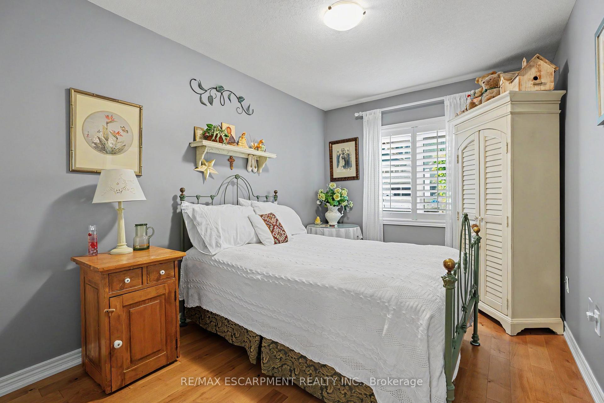 Photo 14 of Unit 6, 1275 Stephenson Drive, Burlington, Brant — HOMEH