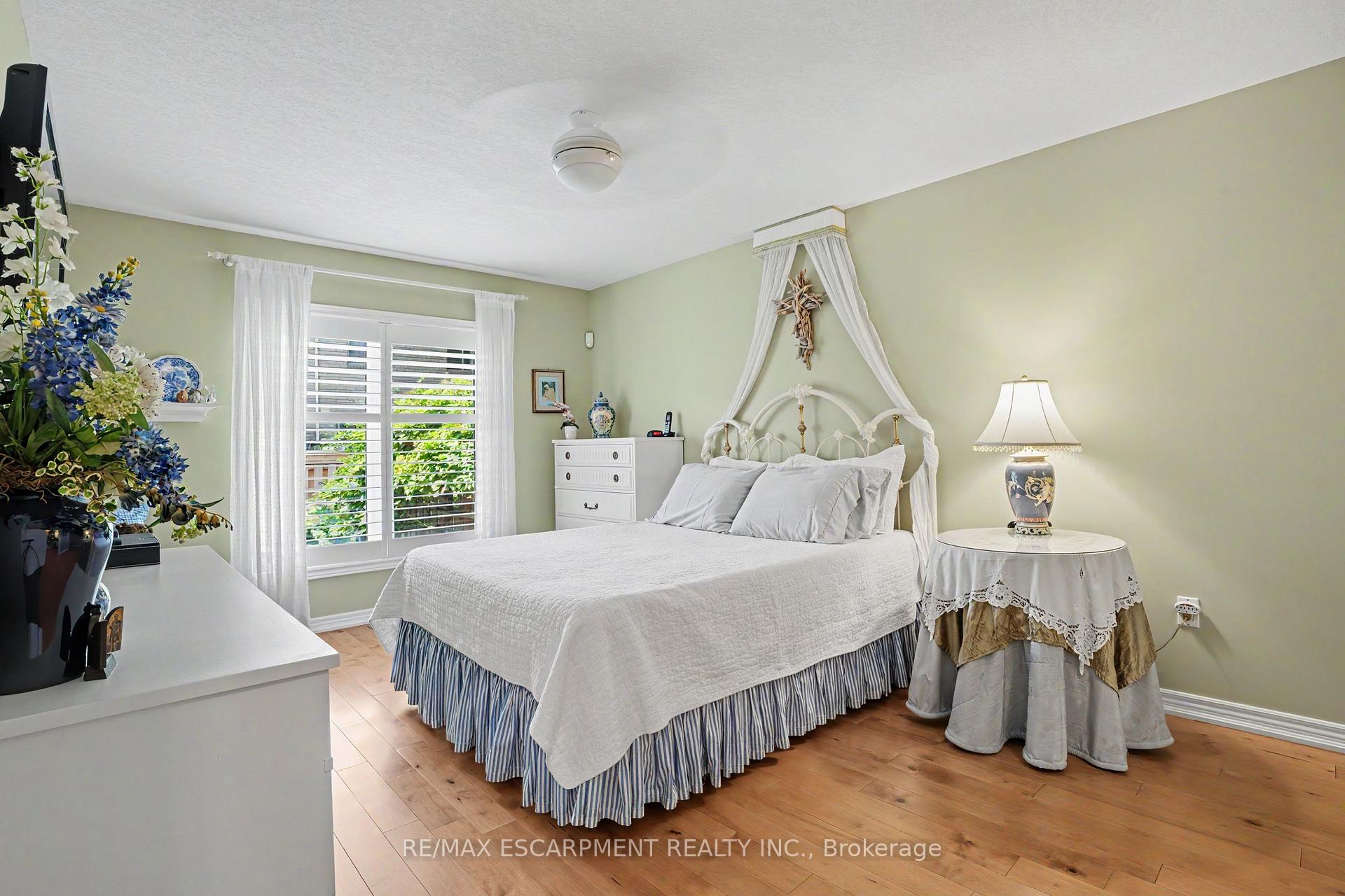 Photo 16 of Unit 6, 1275 Stephenson Drive, Burlington, Brant — HOMEH