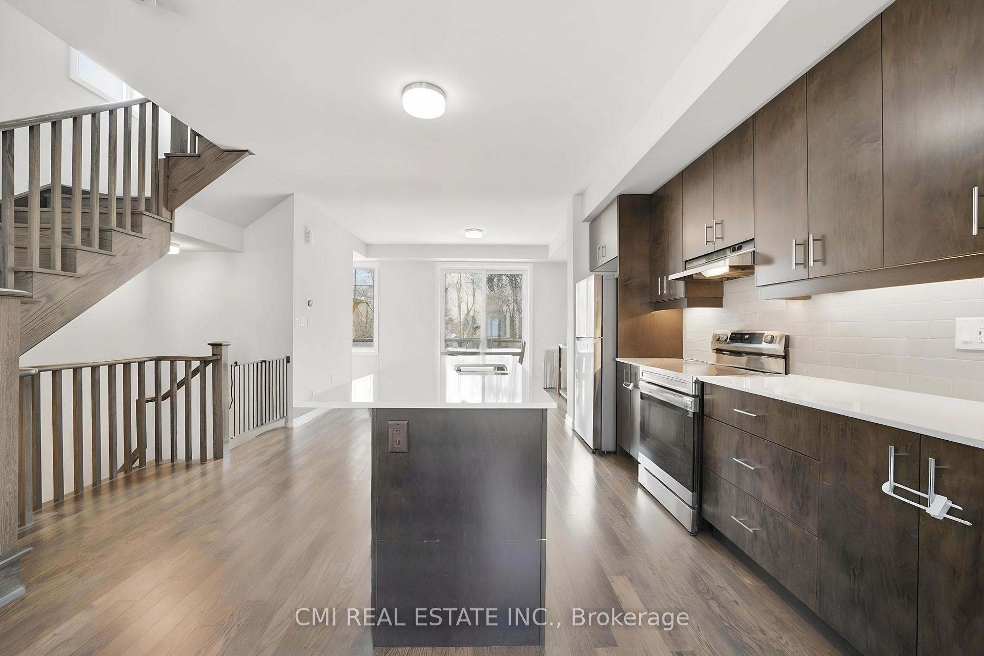 Photo 12 of 64 Folcroft Street, Brampton, Credit Valley — HOMEH