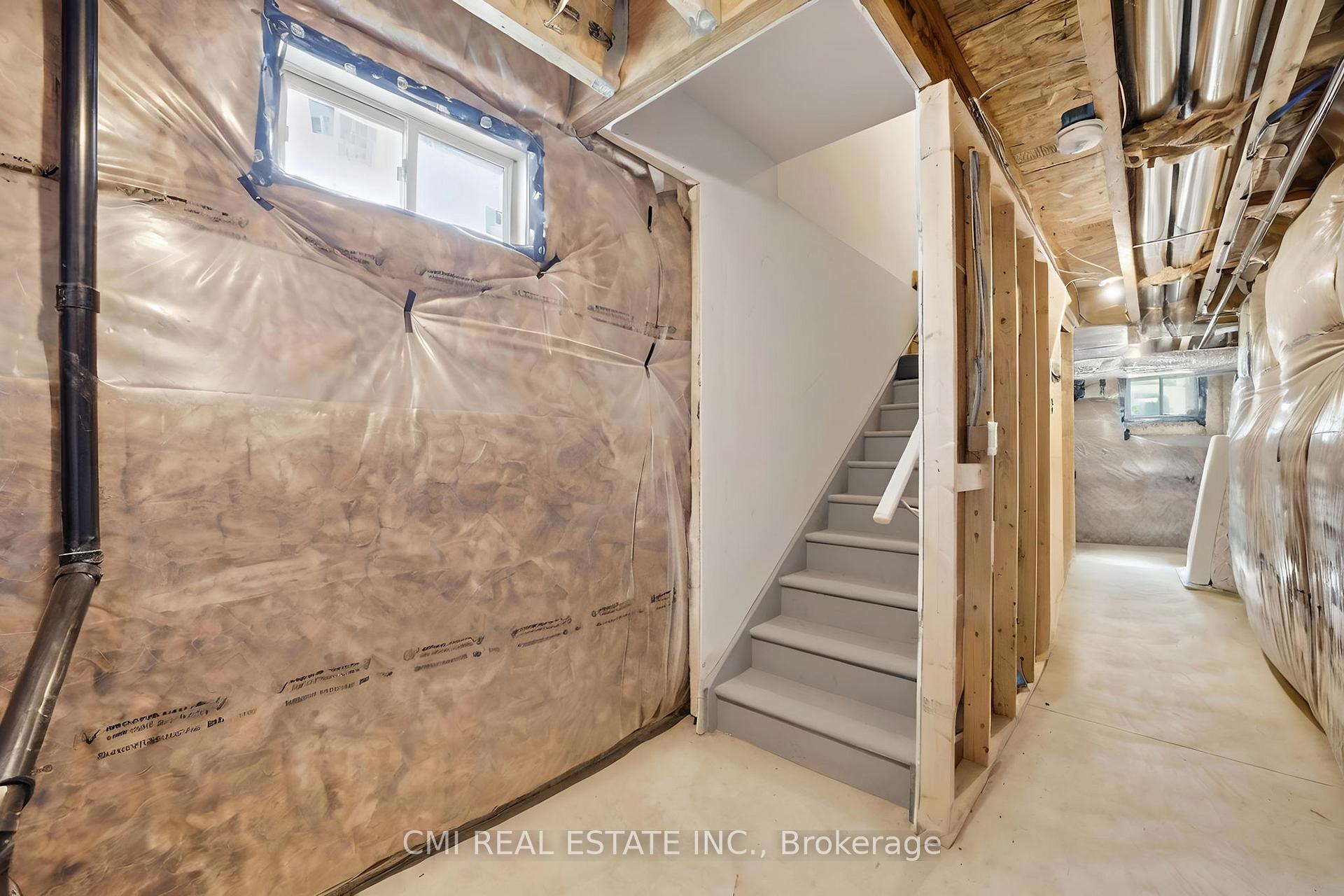Photo 35 of 64 Folcroft Street, Brampton, Credit Valley — HOMEH