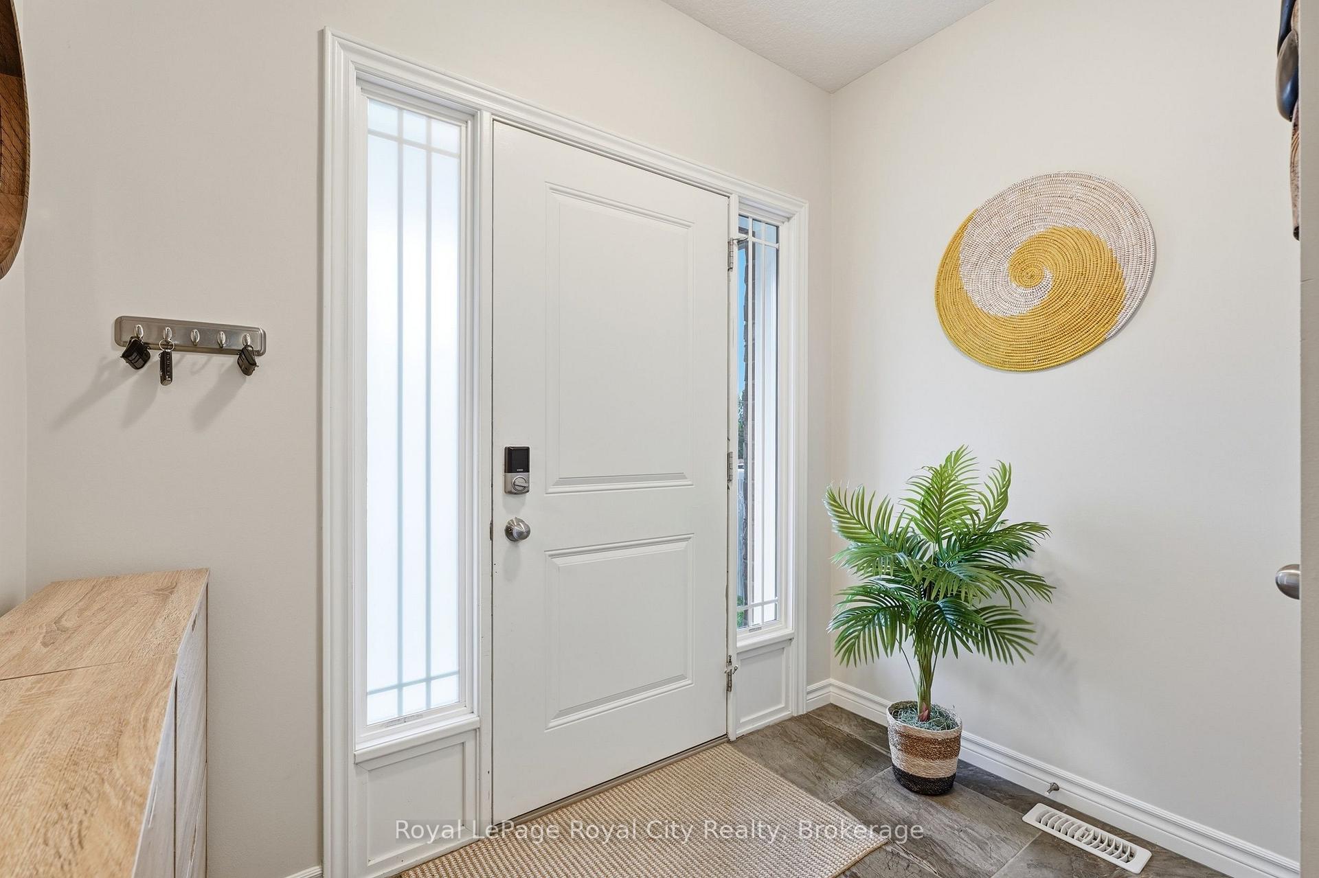 Photo 4 of 8 Jeffrey Drive, Guelph, Grange Road — HOMEH