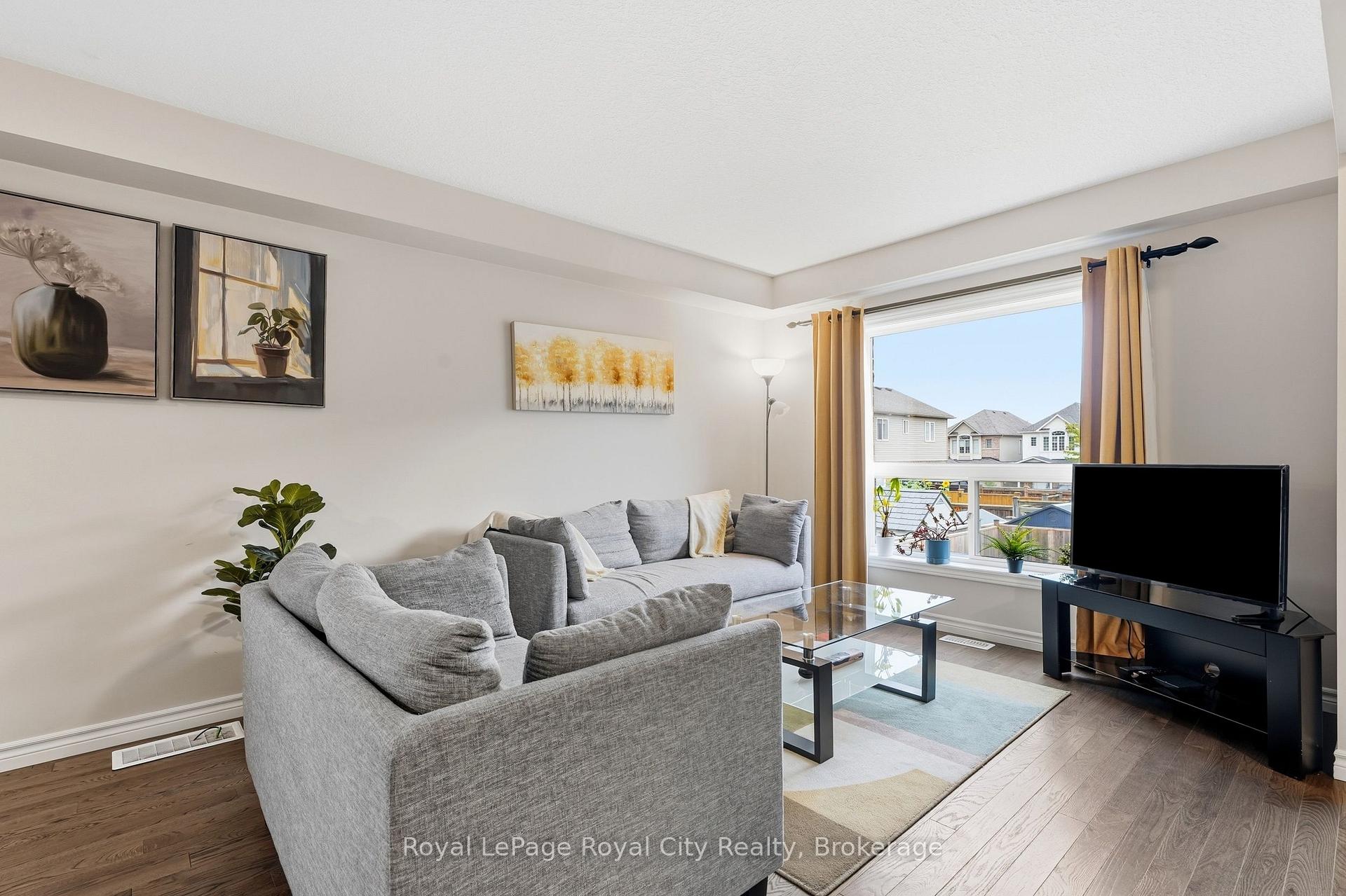Photo 12 of 8 Jeffrey Drive, Guelph, Grange Road — HOMEH