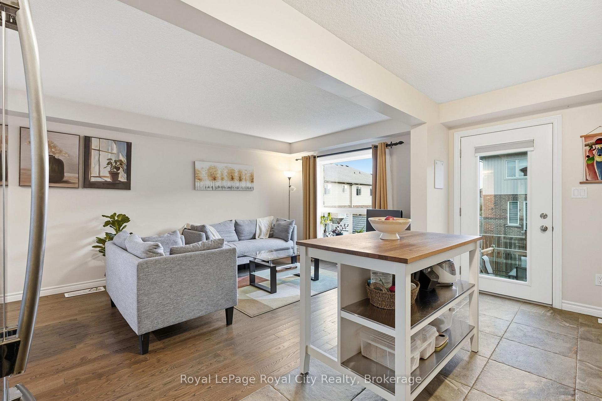 Photo 15 of 8 Jeffrey Drive, Guelph, Grange Road — HOMEH