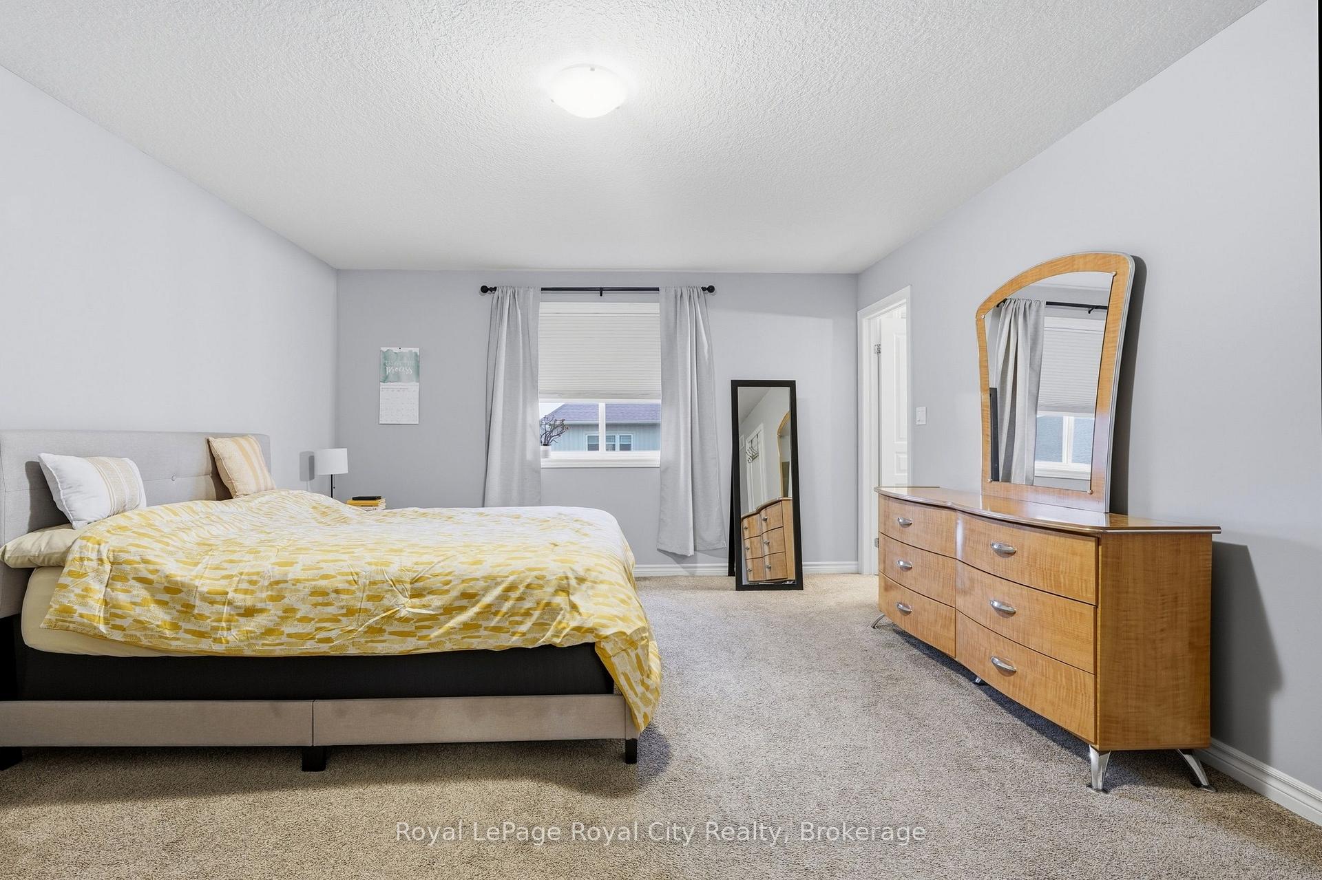 Photo 24 of 8 Jeffrey Drive, Guelph, Grange Road — HOMEH