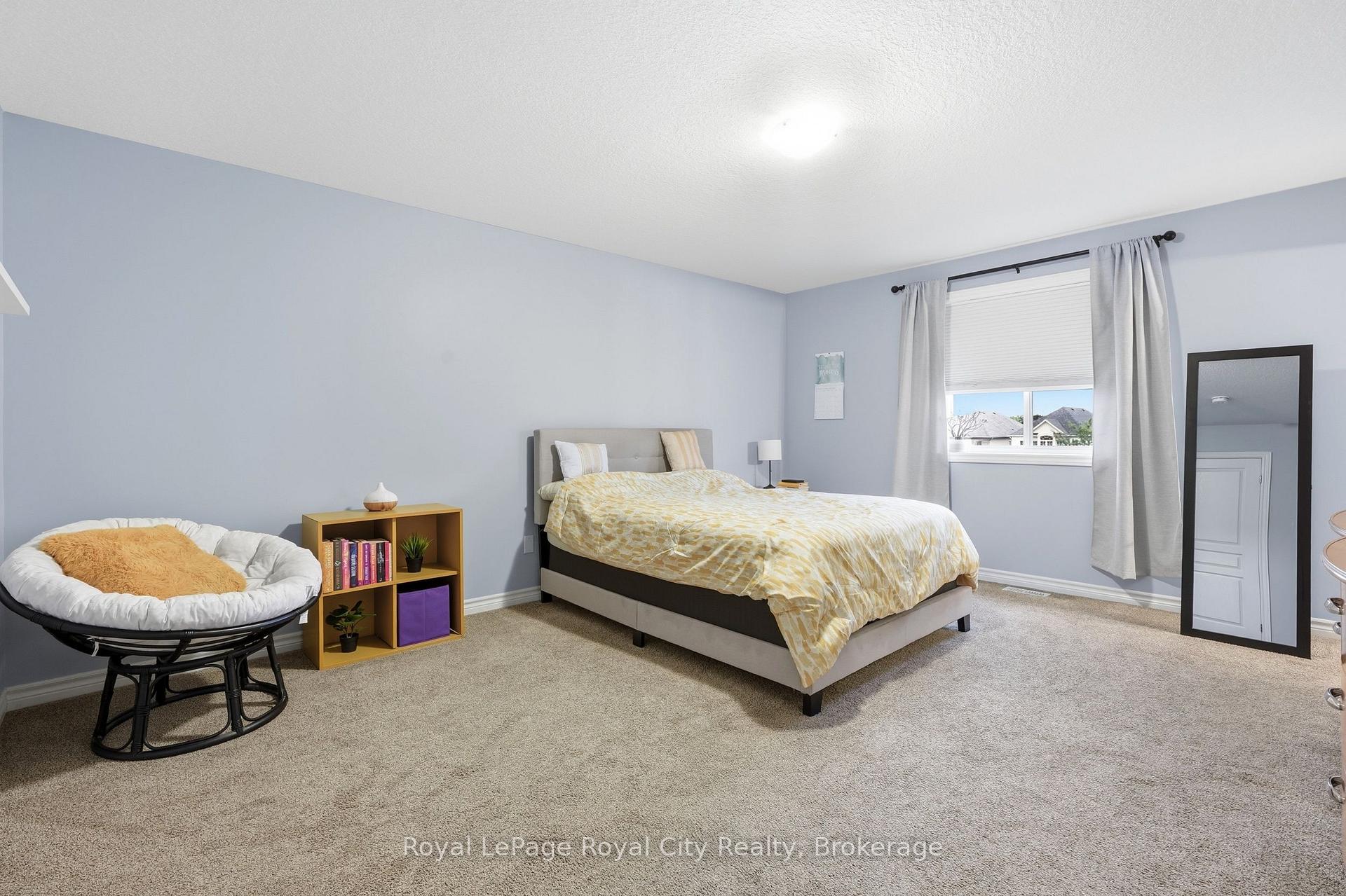 Photo 25 of 8 Jeffrey Drive, Guelph, Grange Road — HOMEH