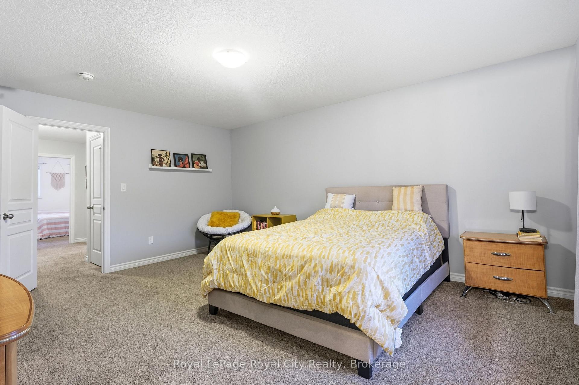 Photo 27 of 8 Jeffrey Drive, Guelph, Grange Road — HOMEH