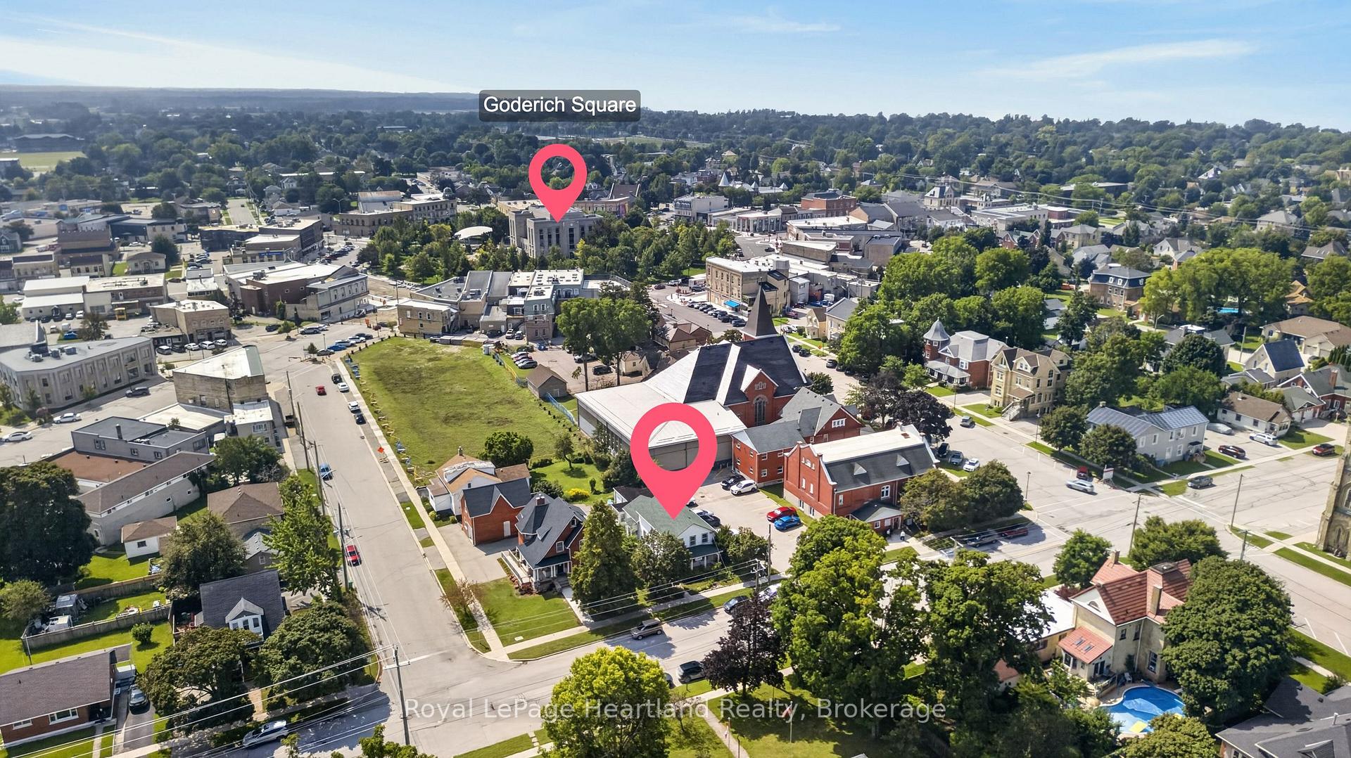 Photo 2 of 18 Nelson Street E, Goderich, Goderich (Town) — HOMEH
